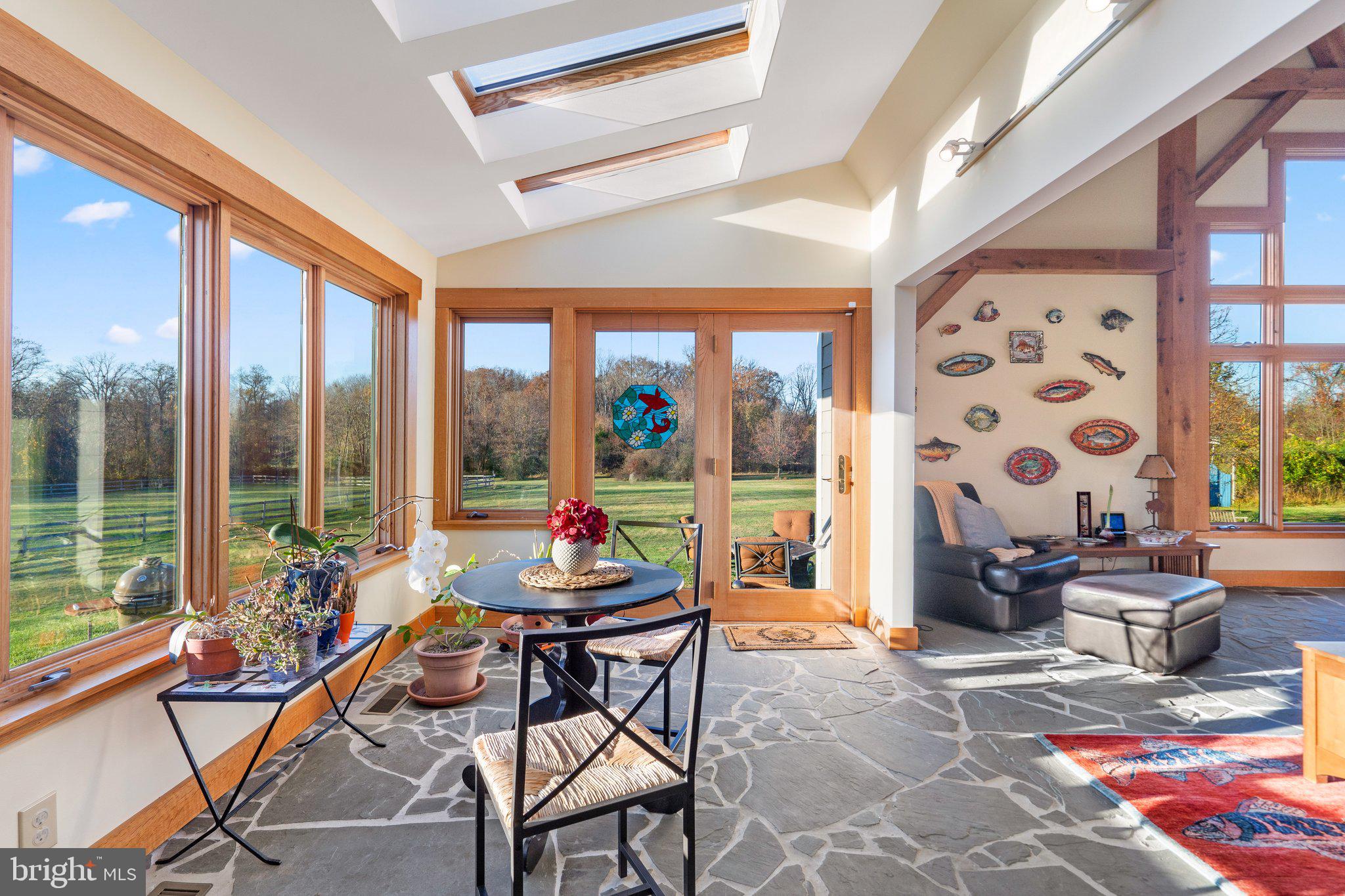 SUNDOWN HILLS - Residential