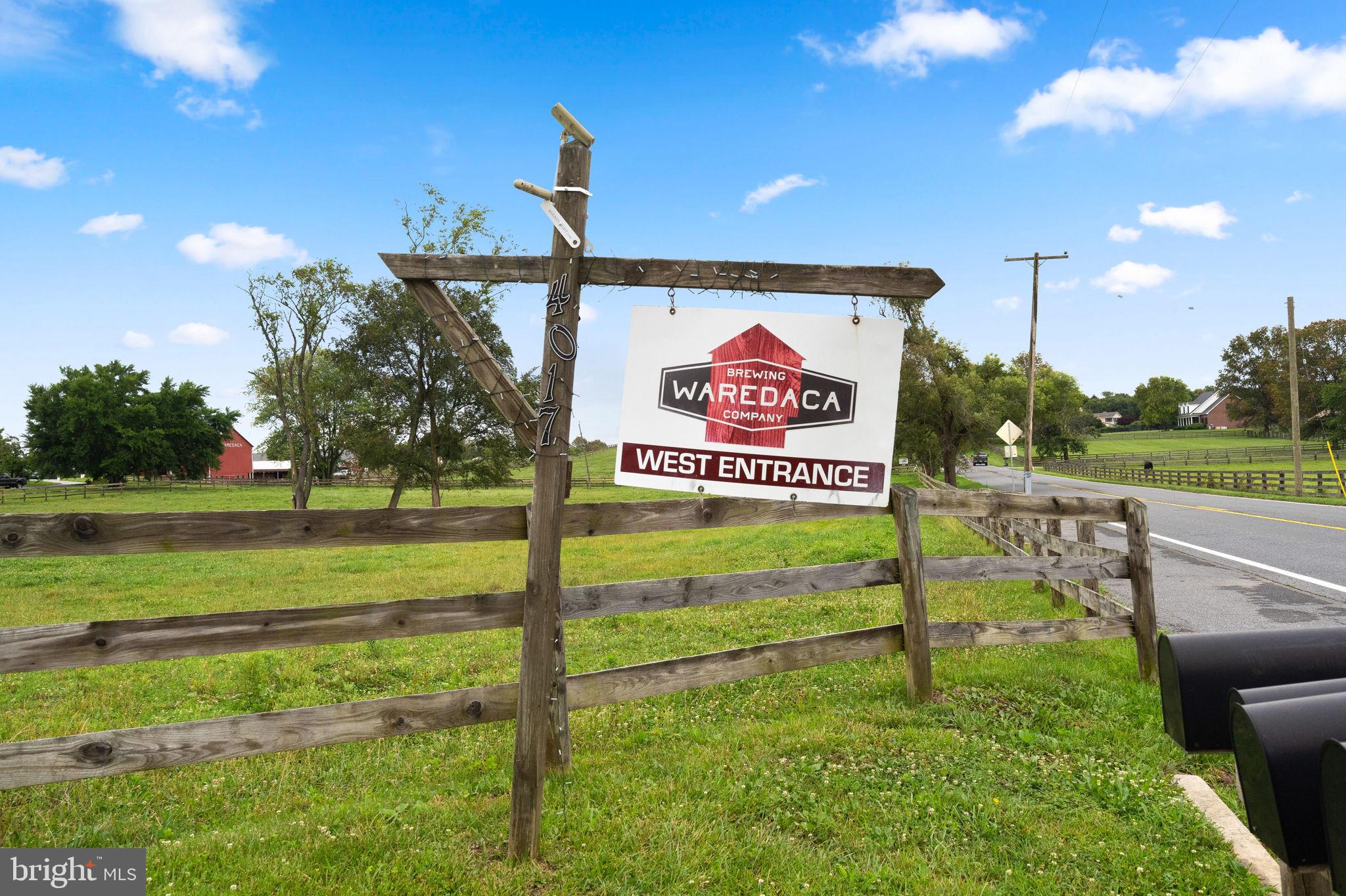 SUNDOWN HILLS - Residential