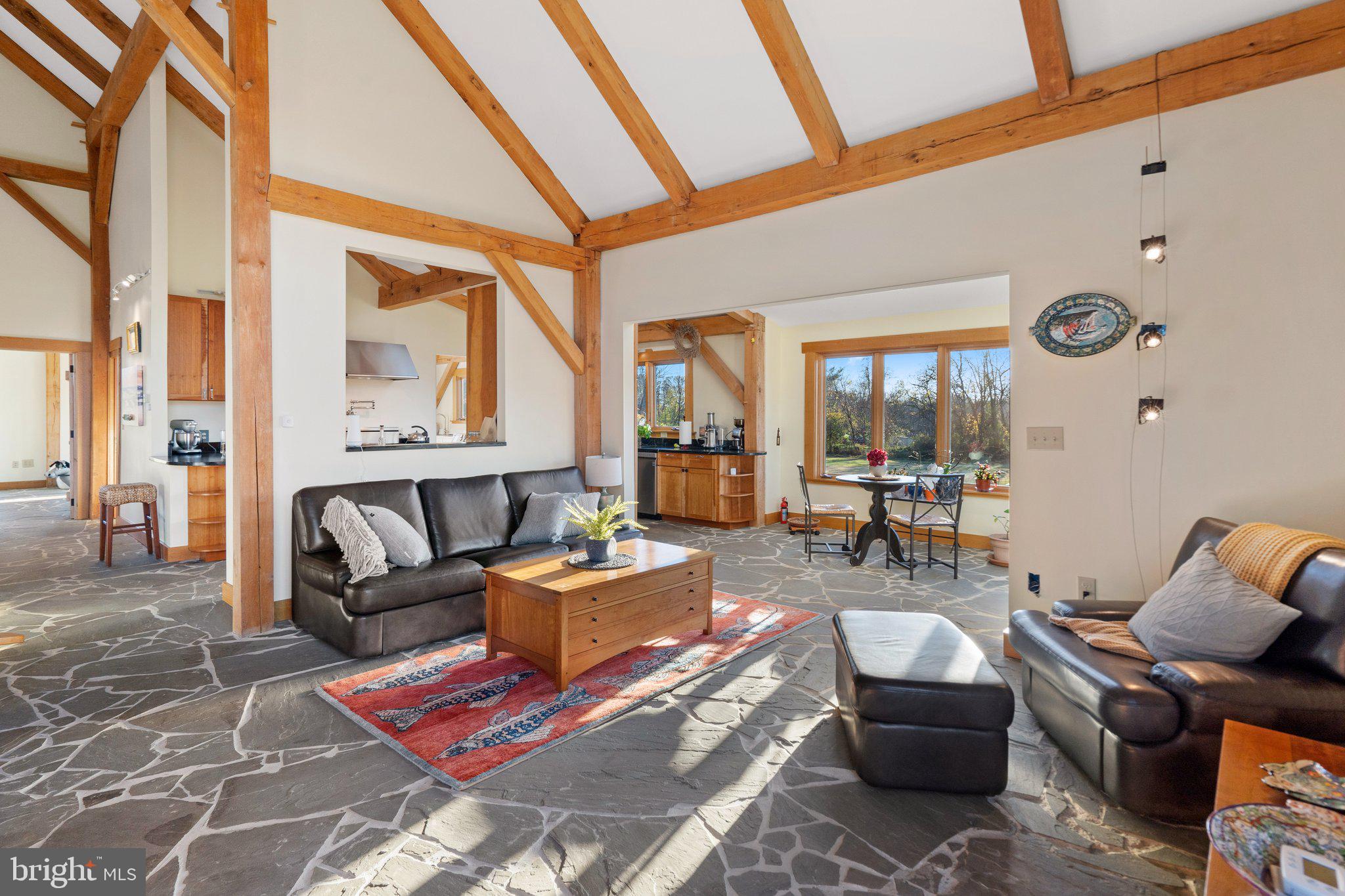 SUNDOWN HILLS - Residential