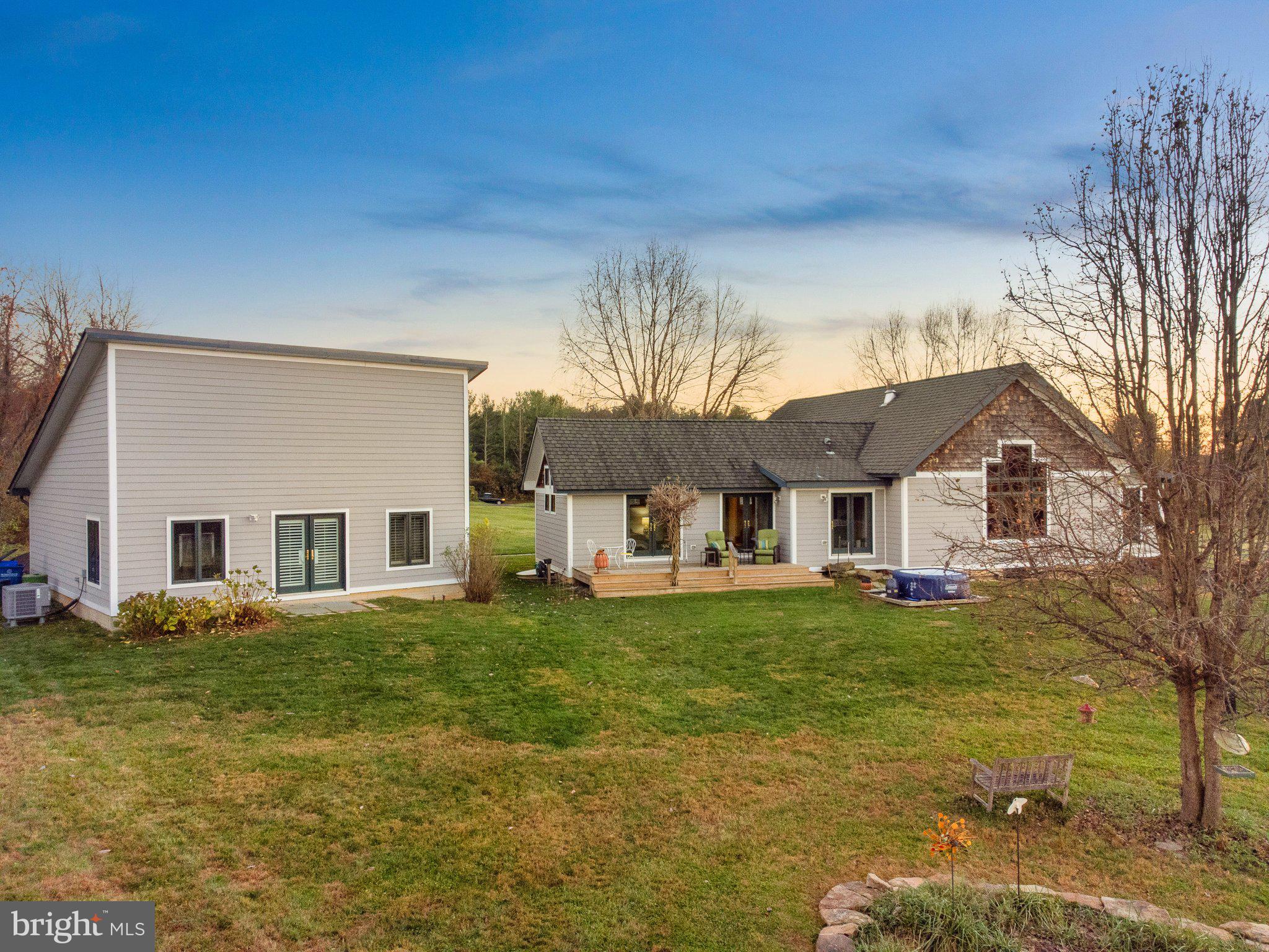 SUNDOWN HILLS - Residential