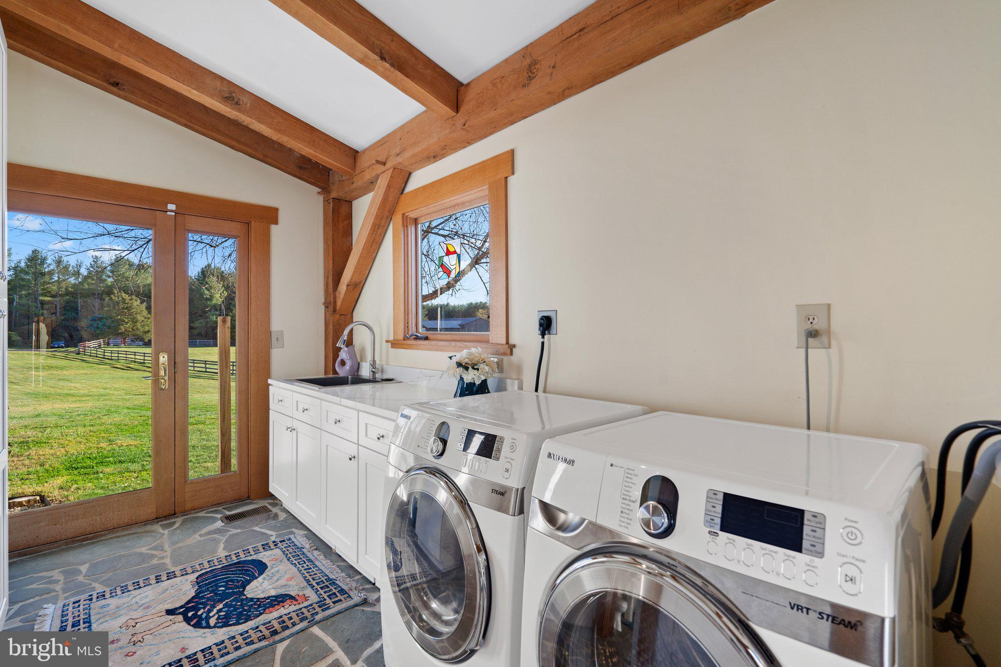 SUNDOWN HILLS - Residential