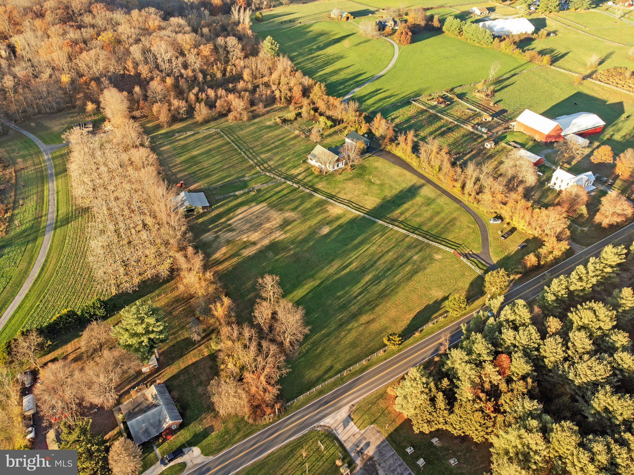 SUNDOWN HILLS - Residential