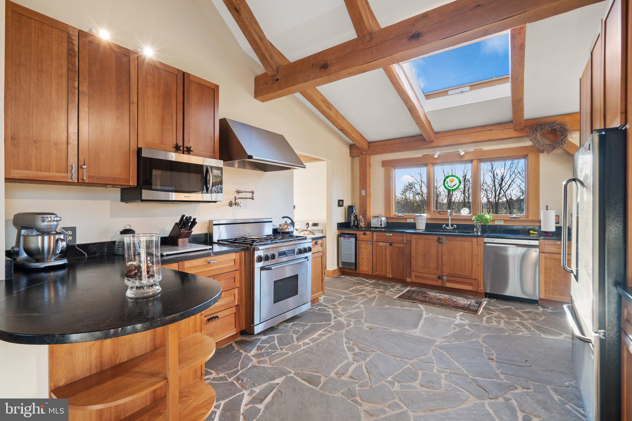 SUNDOWN HILLS - Residential