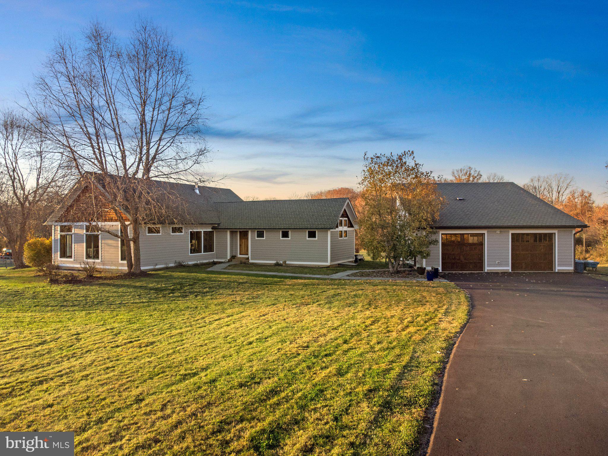 SUNDOWN HILLS - Residential