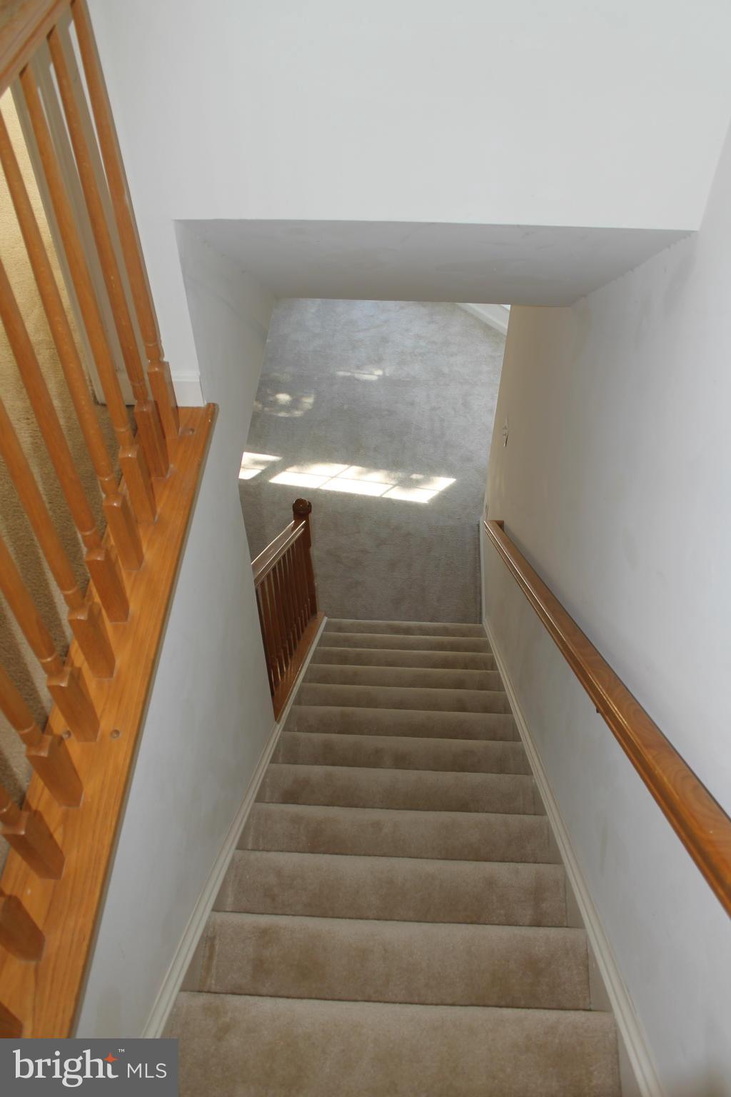 MCNAIR FARMS LANDBAY - Residential Lease