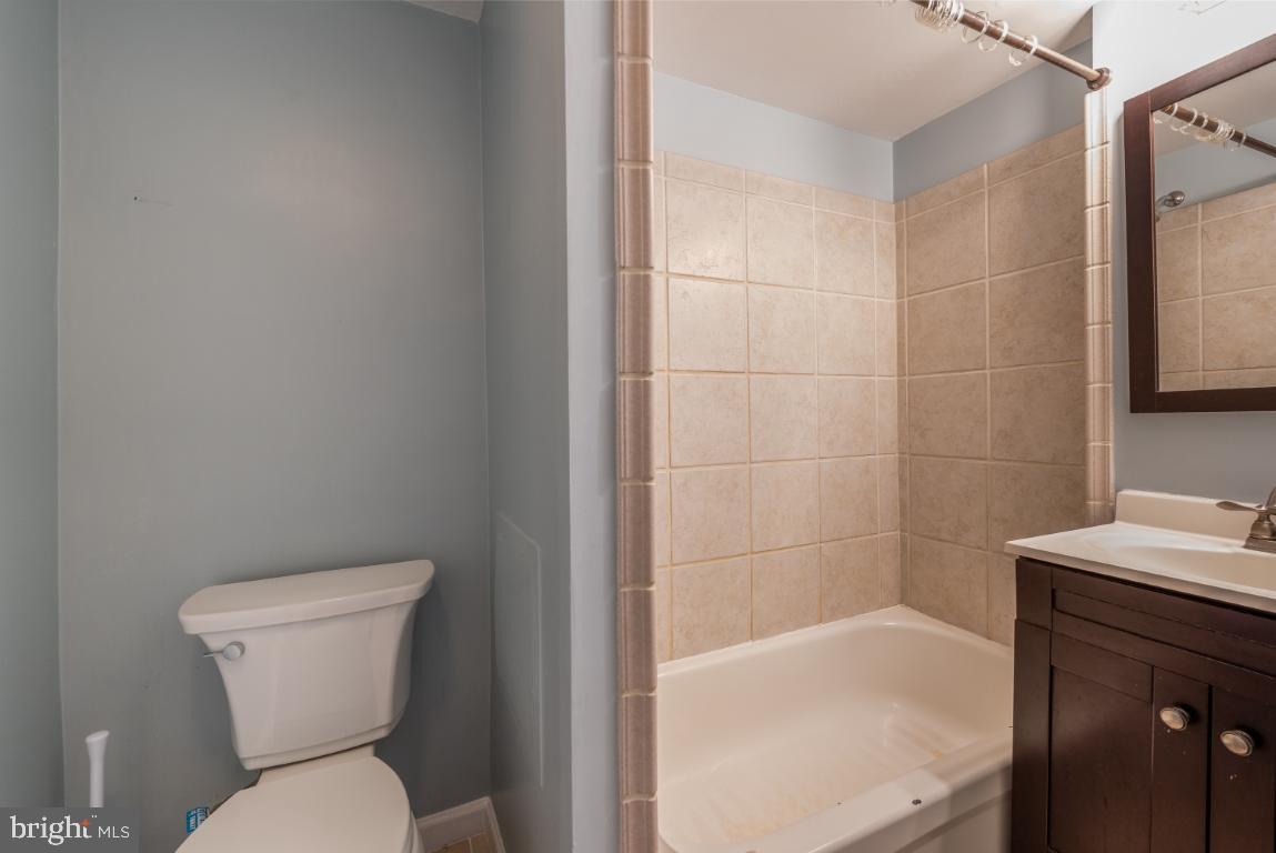 FEDERAL HILL HISTORIC DISTRICT - Residential Lease