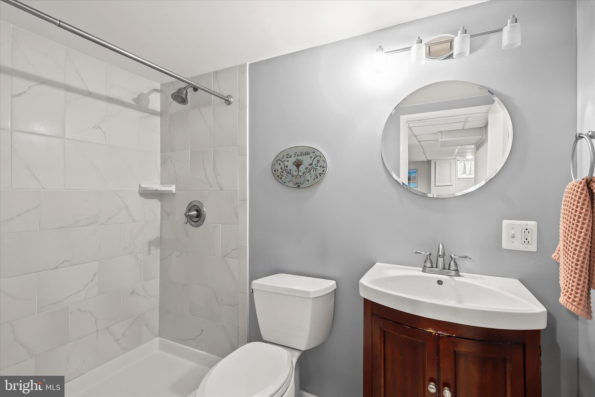 GAYLORD MANOR - Residential