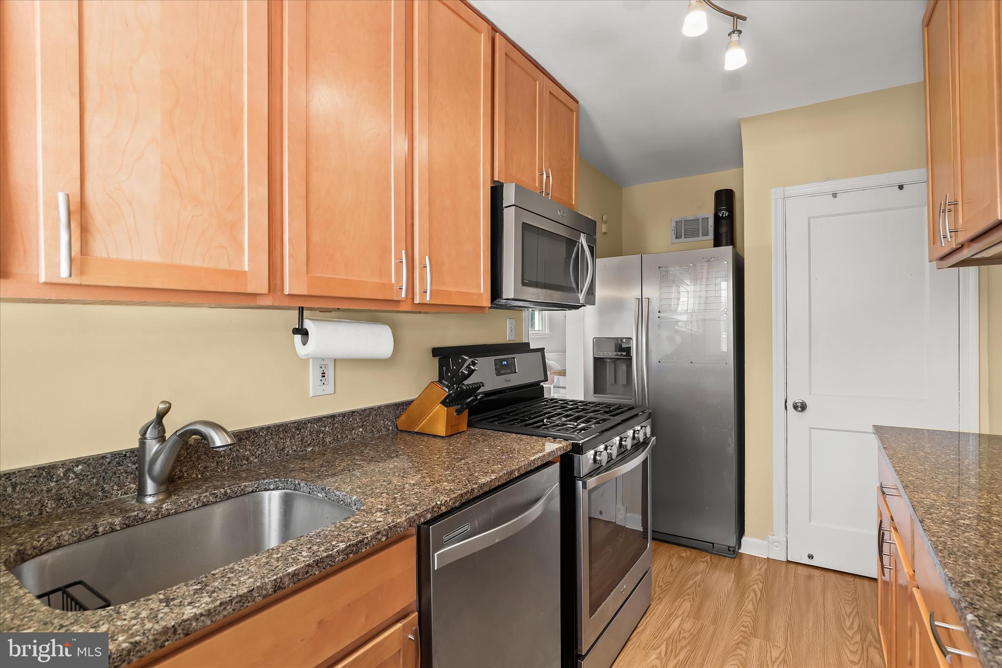 GAYLORD MANOR - Residential