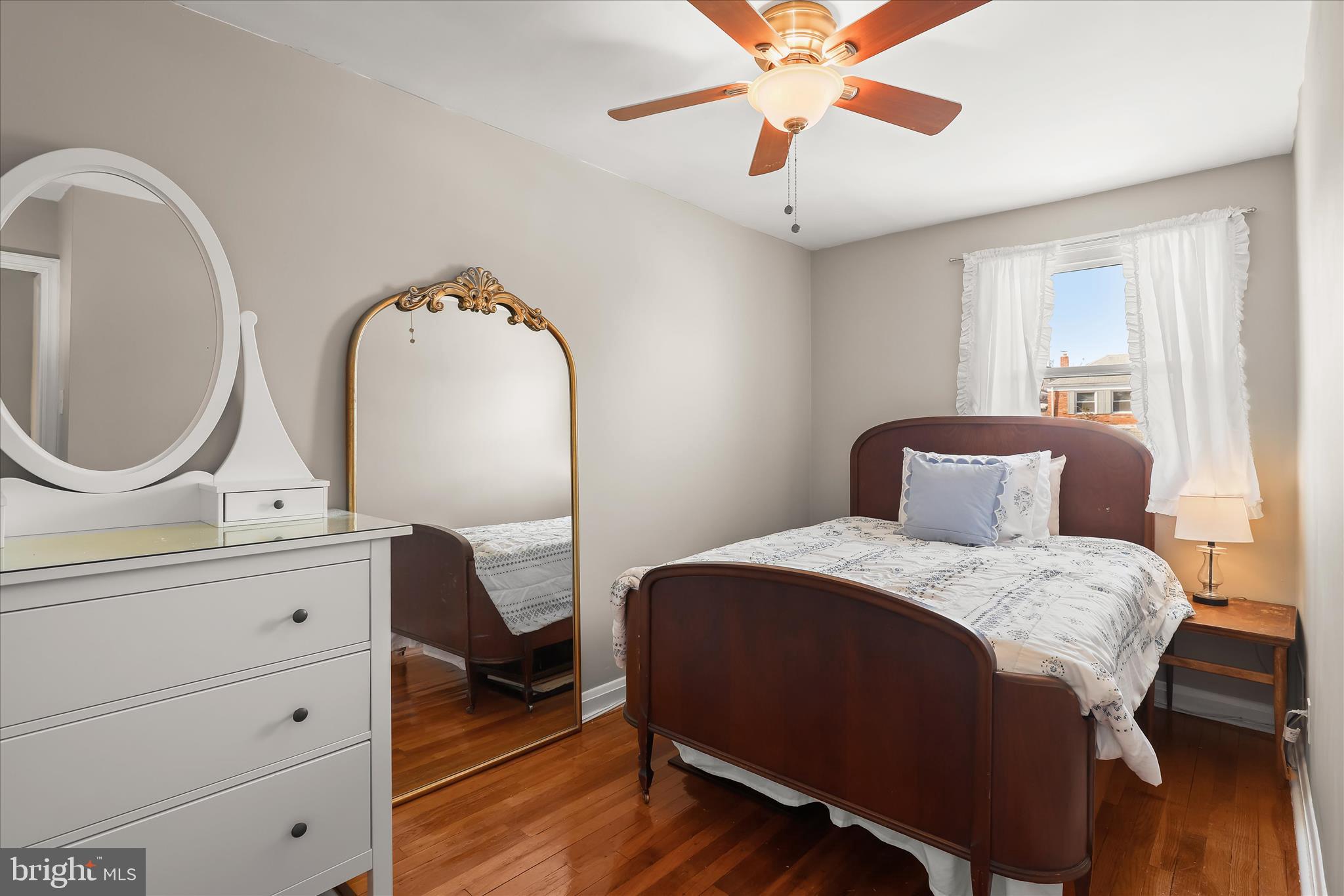 GAYLORD MANOR - Residential