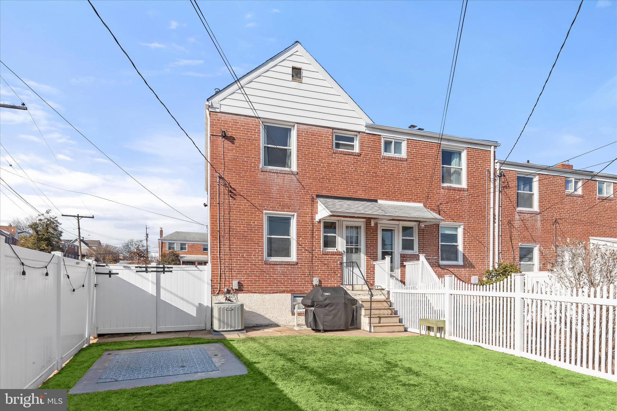 GAYLORD MANOR - Residential