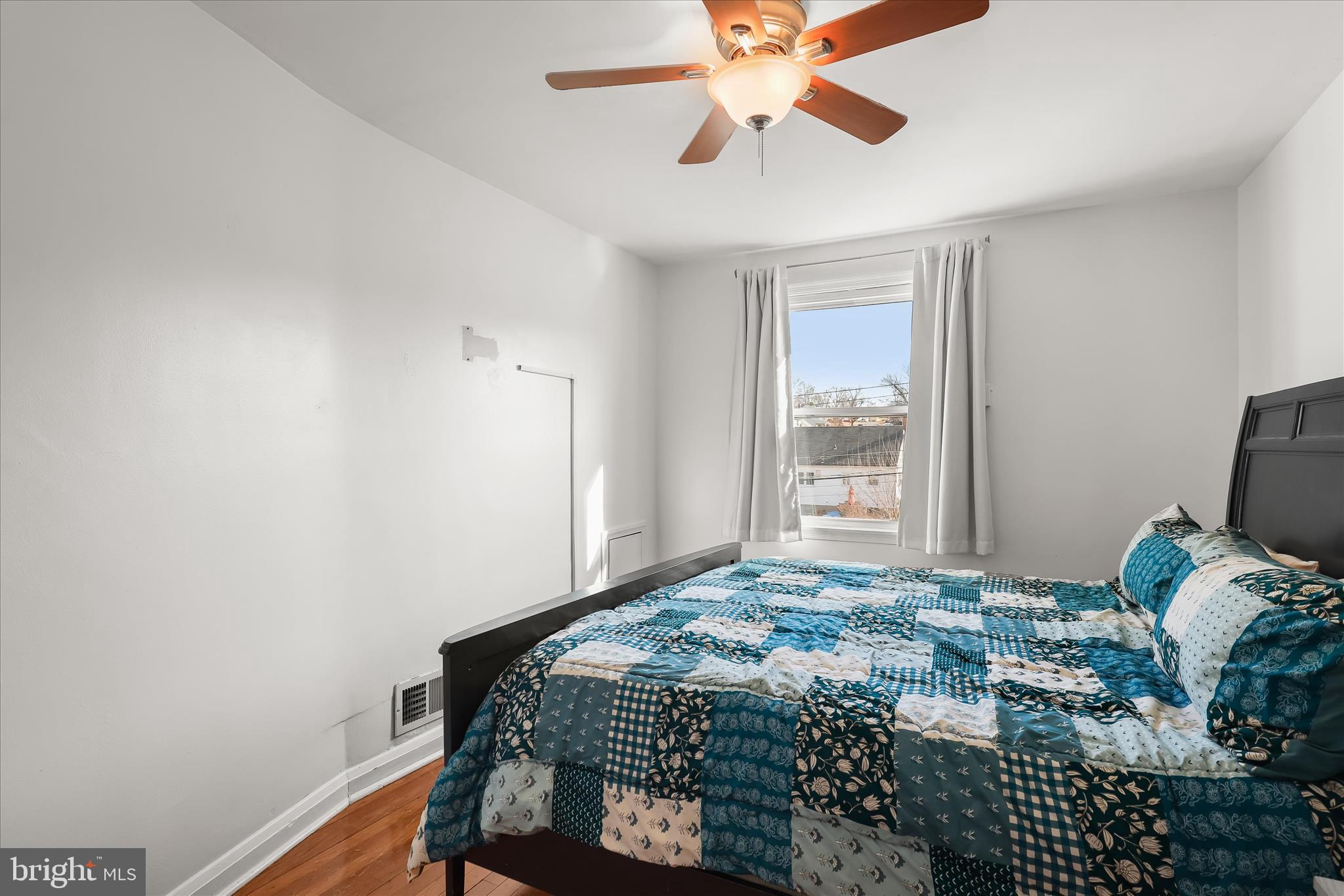 GAYLORD MANOR - Residential