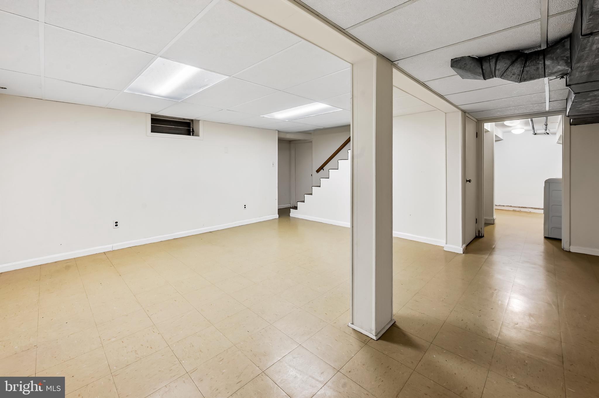 CAVESWOOD - Residential