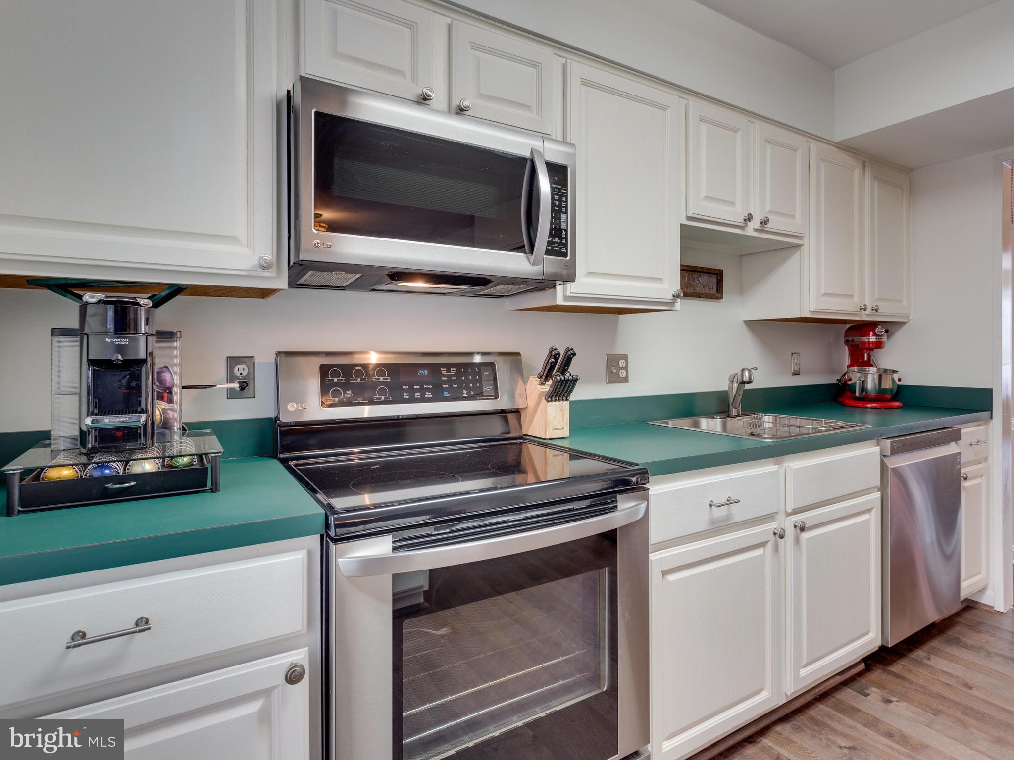 OLD MILL COMMUNITY - Residential