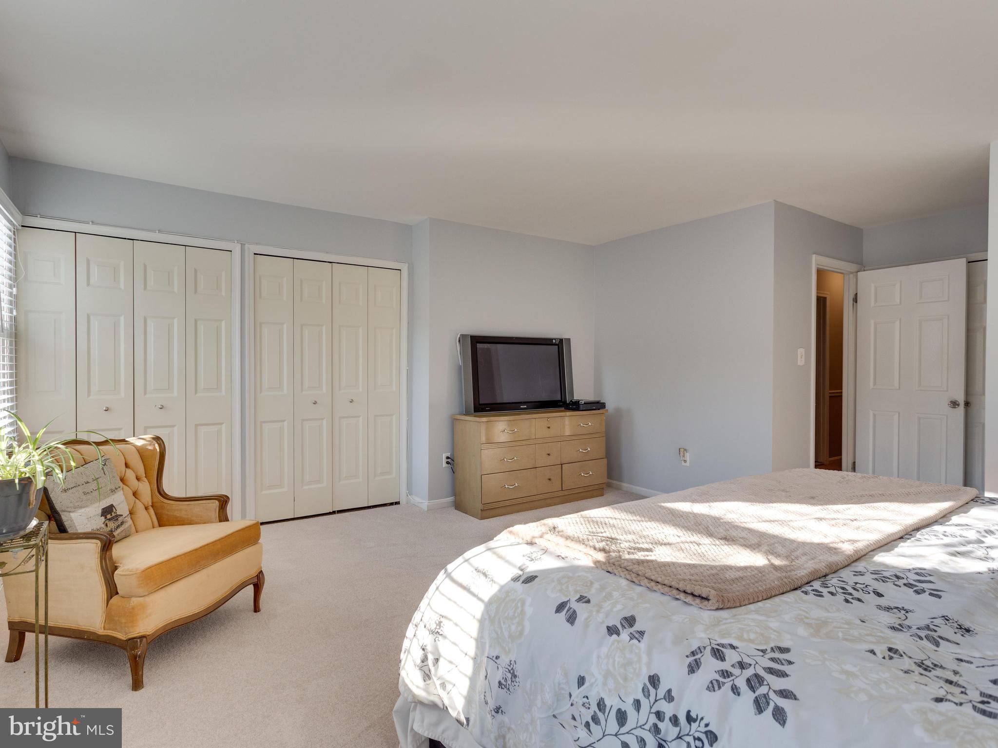 OLD MILL COMMUNITY - Residential