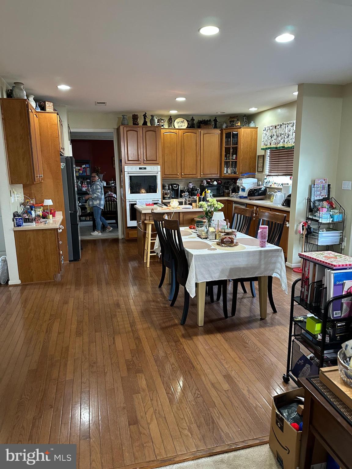 101 RUSTLING LEAF PLACE