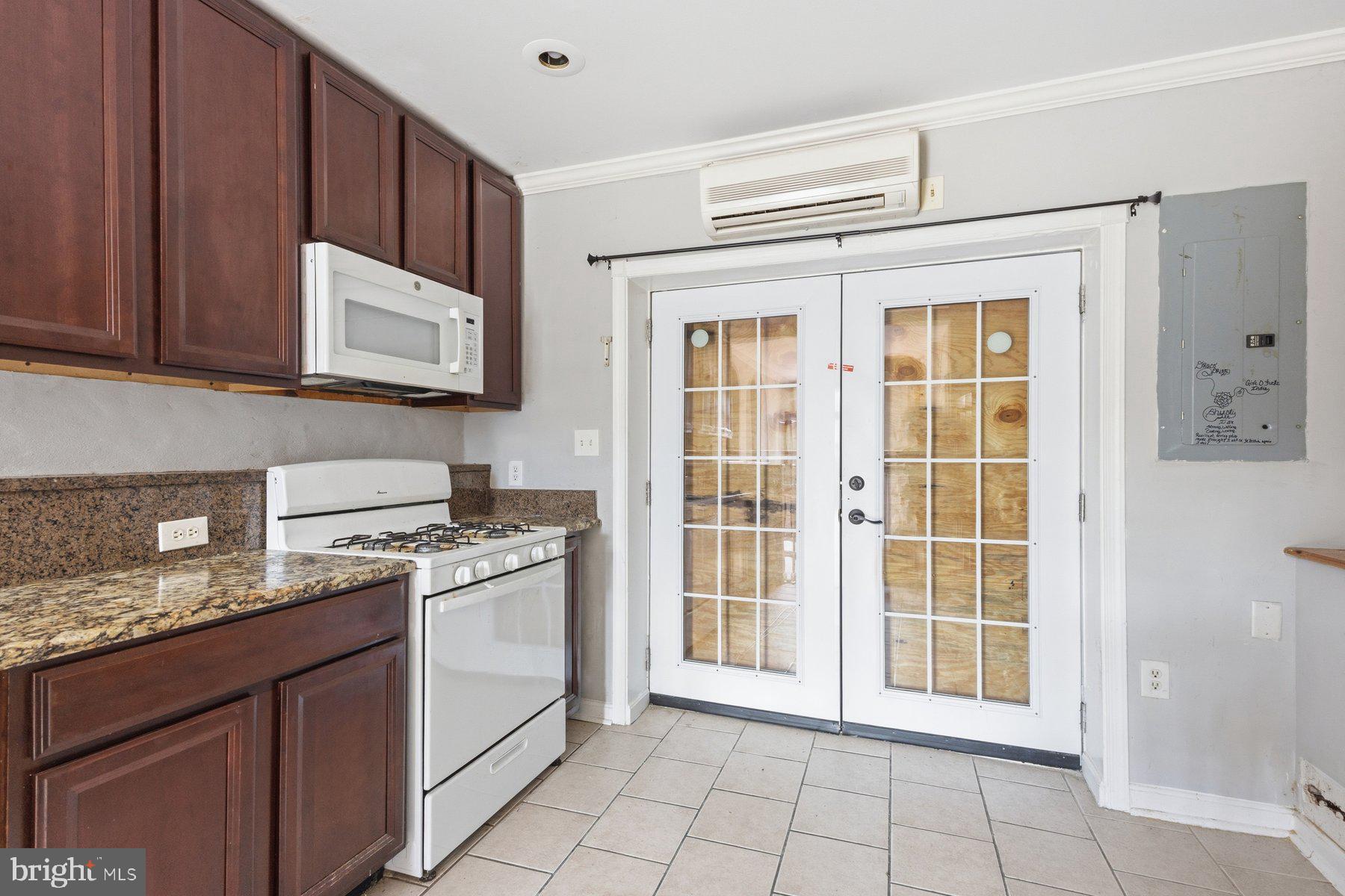 SOUTH BALTIMORE - Residential