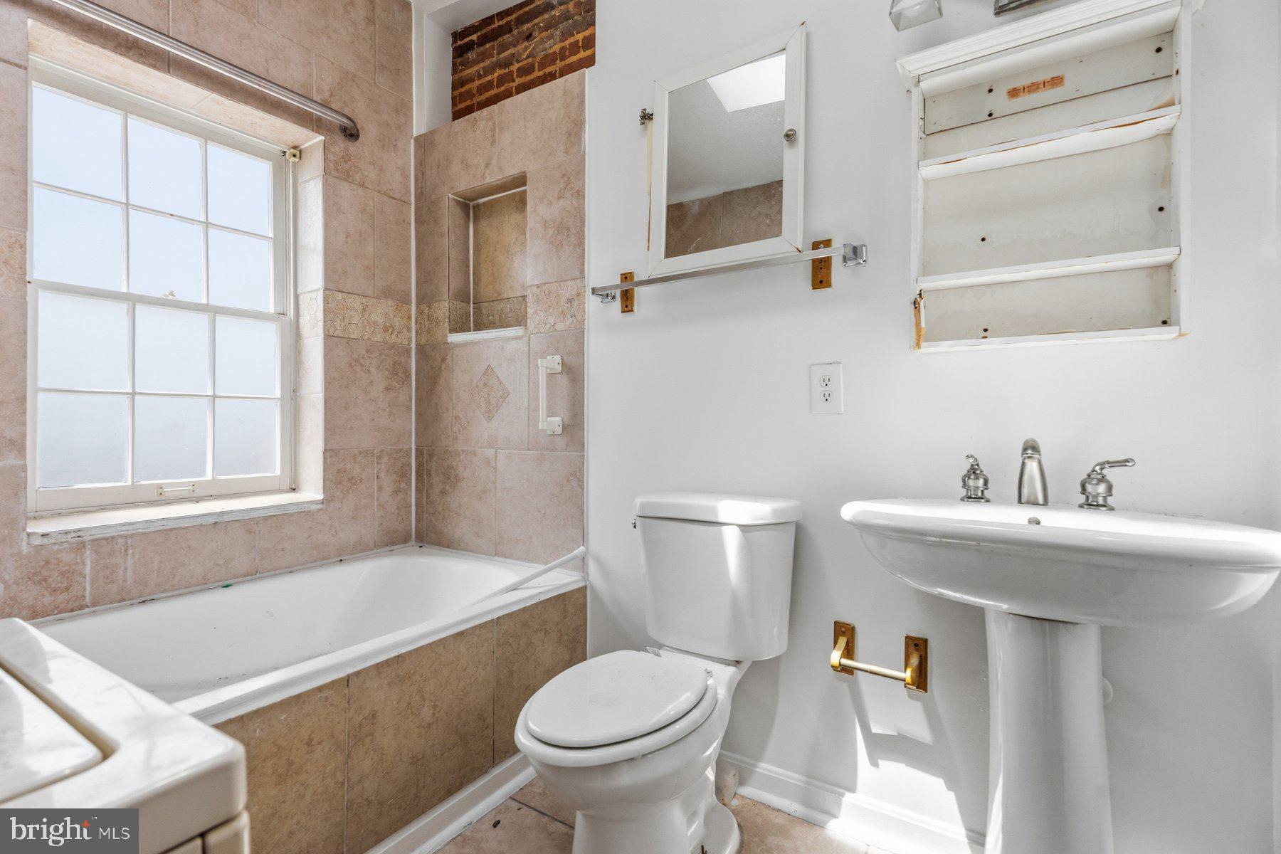 SOUTH BALTIMORE - Residential