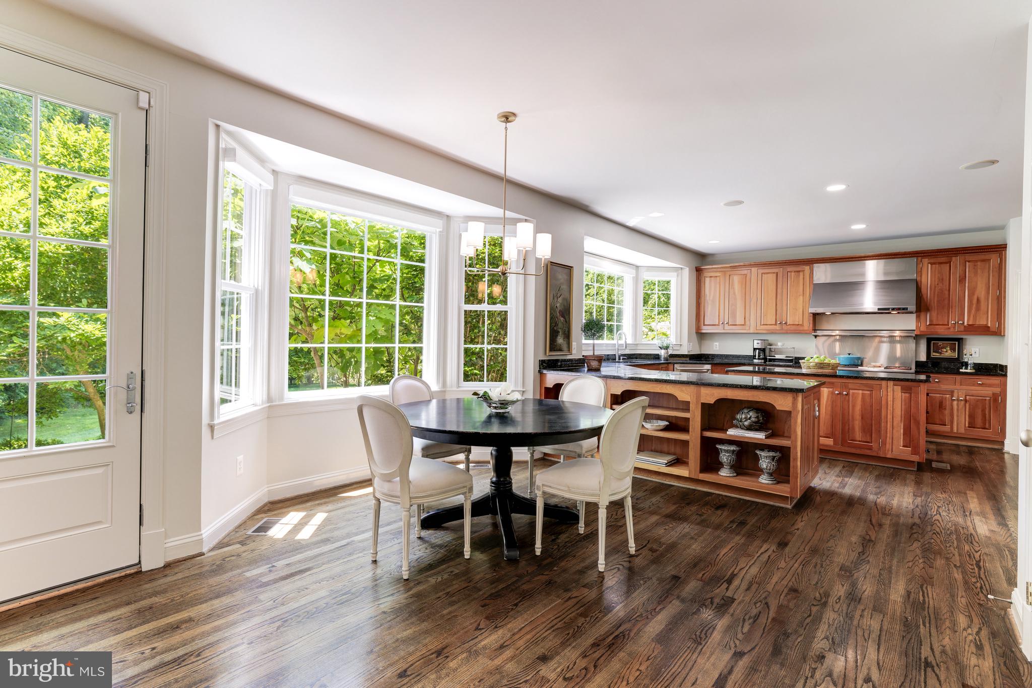 FOX RUN - Residential