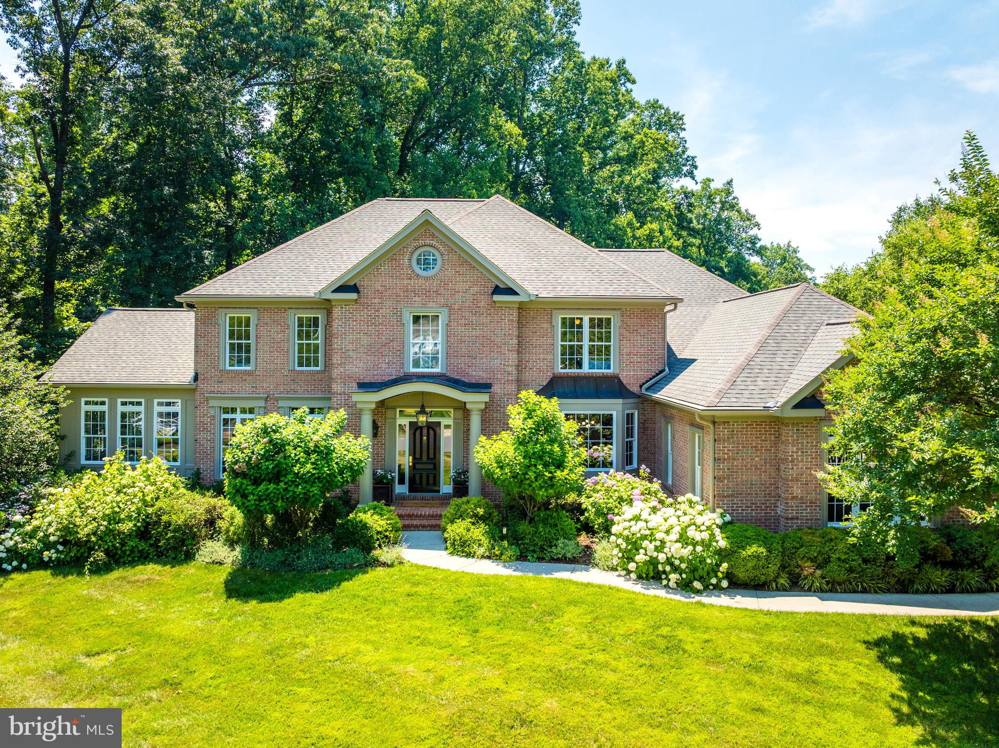 FOX RUN - Residential