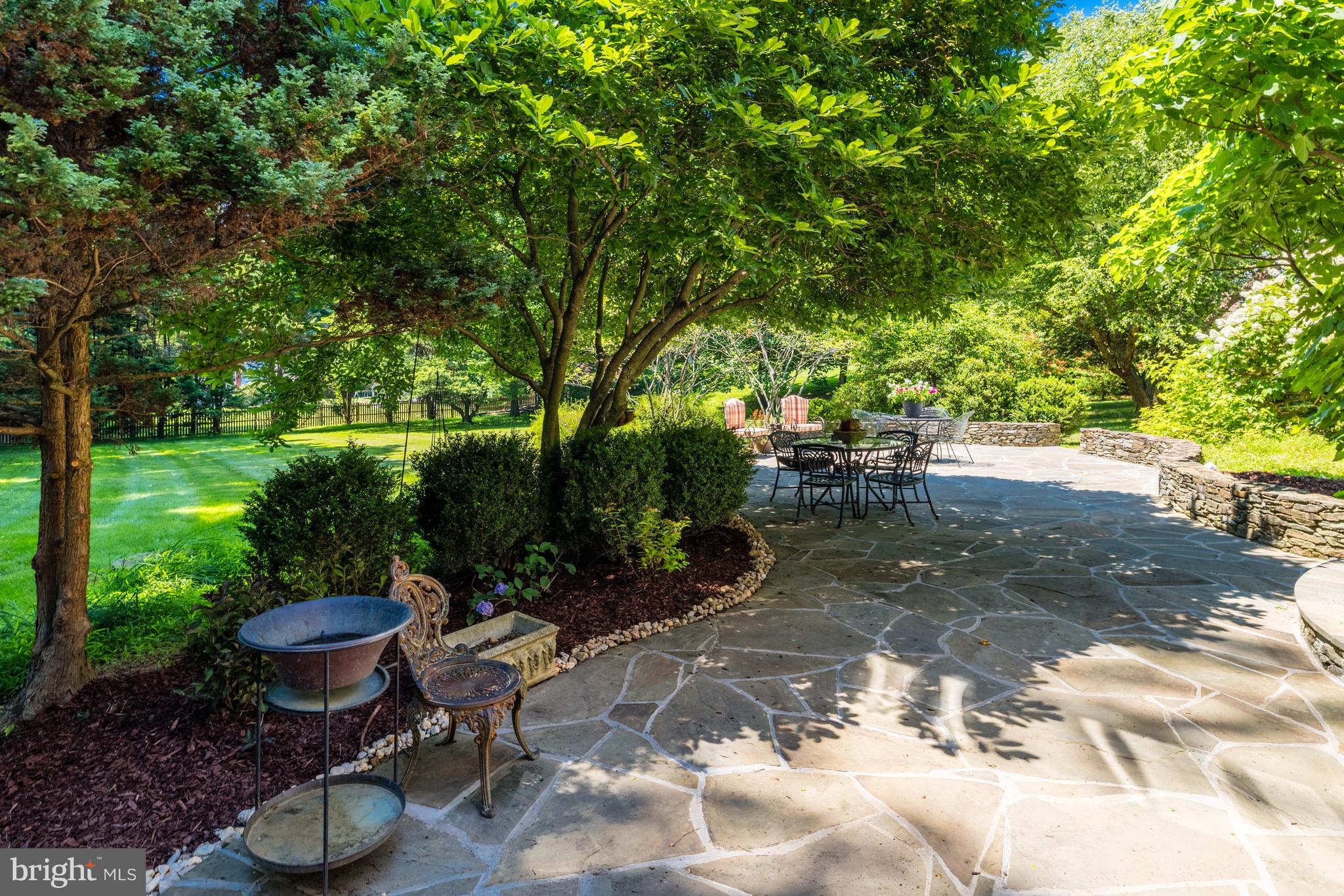 FOX RUN - Residential