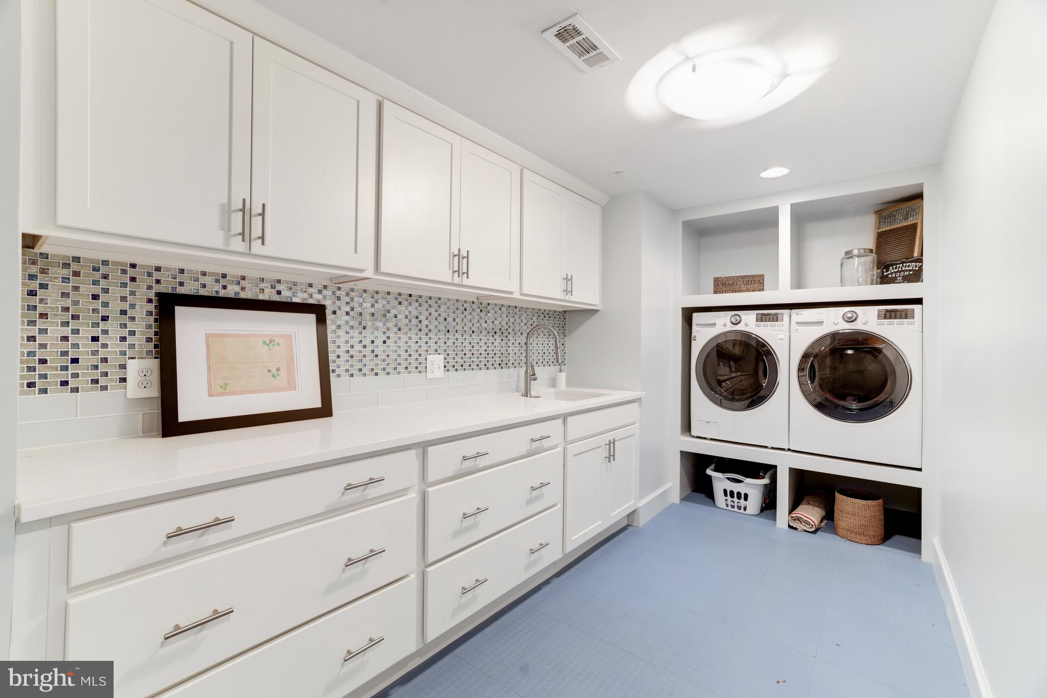 FOX RUN - Residential