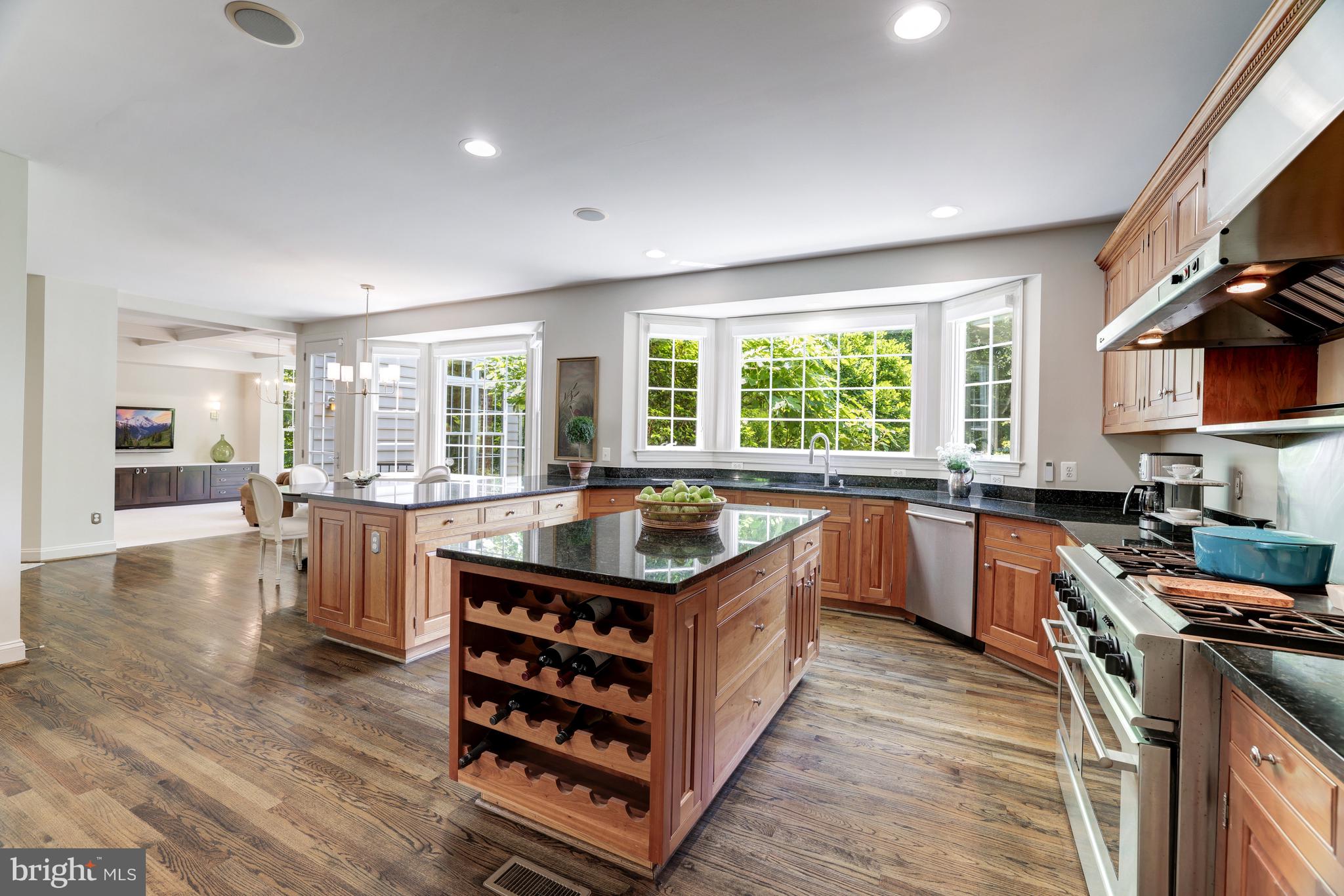 FOX RUN - Residential