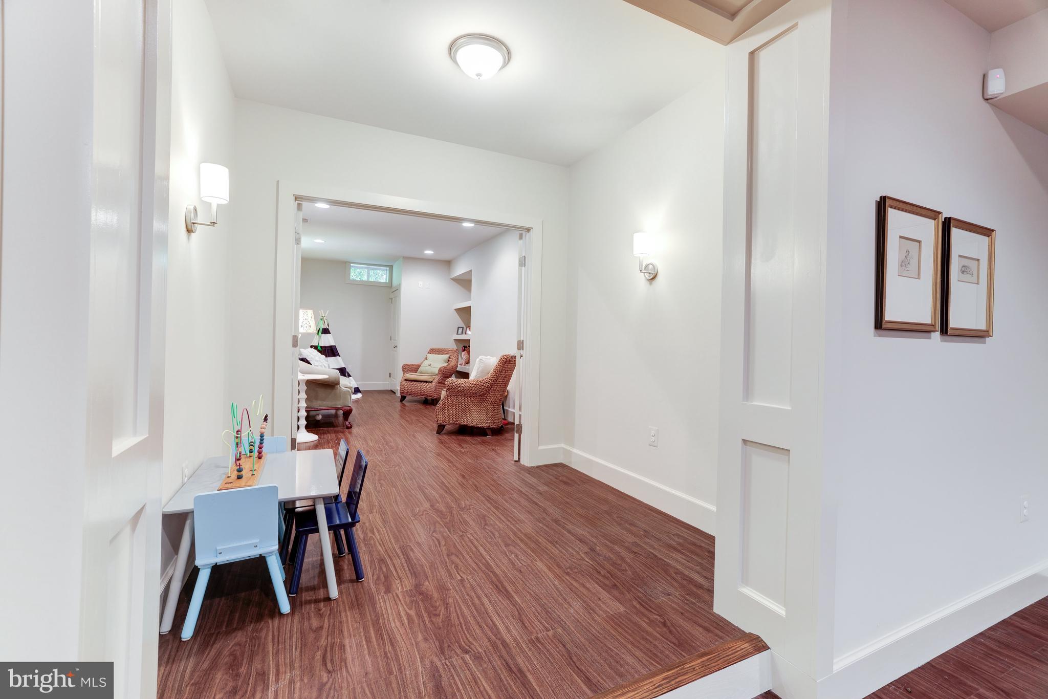 FOX RUN - Residential