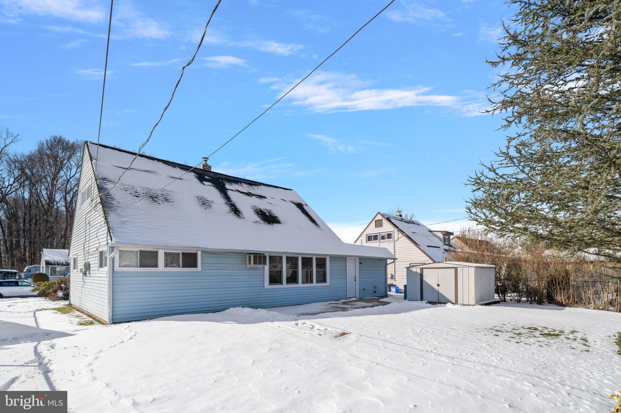 RED CEDAR HILL - Residential