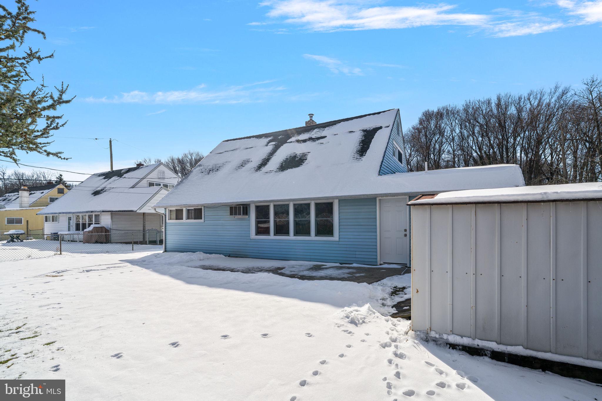 RED CEDAR HILL - Residential