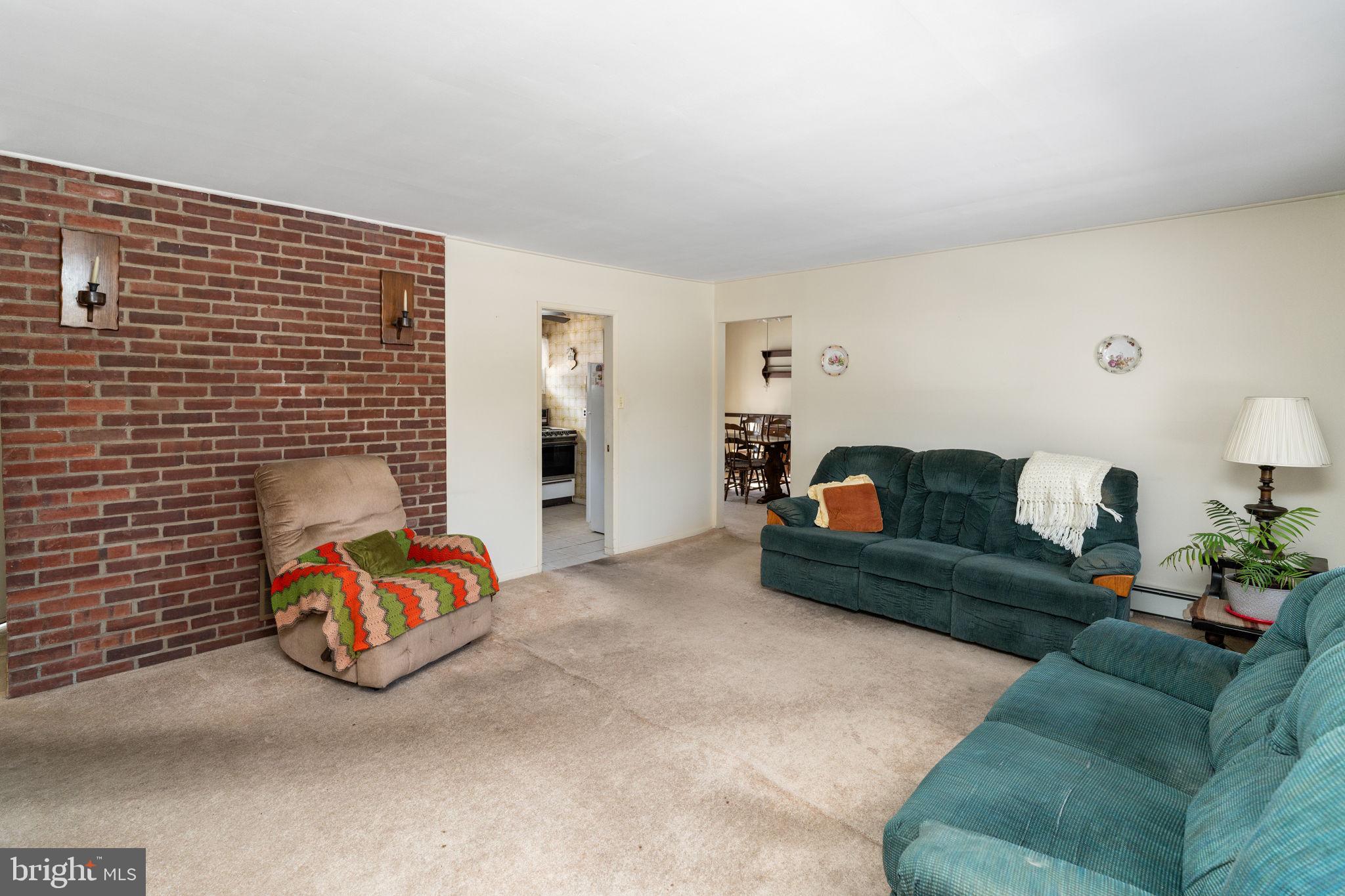 RED CEDAR HILL - Residential