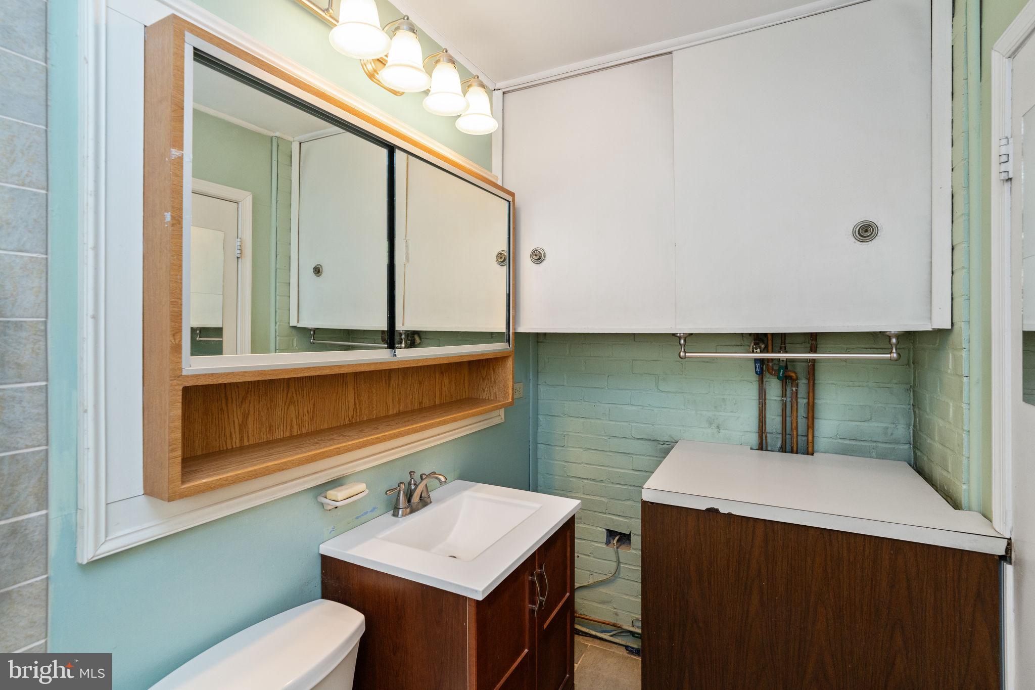 RED CEDAR HILL - Residential