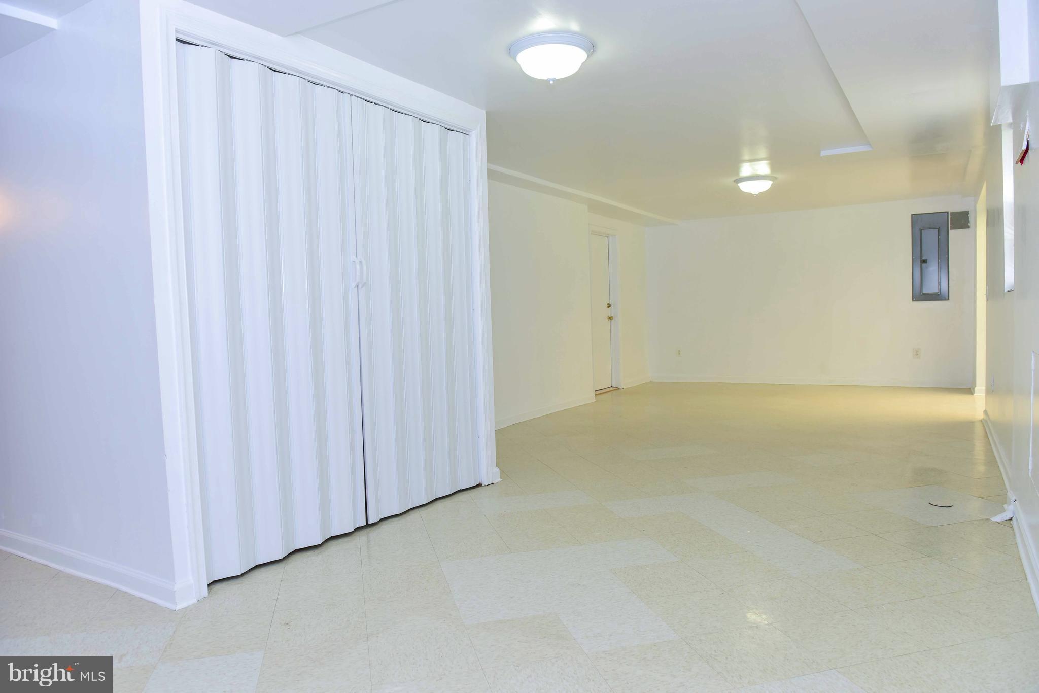 DOWDEN TERRACE - Residential