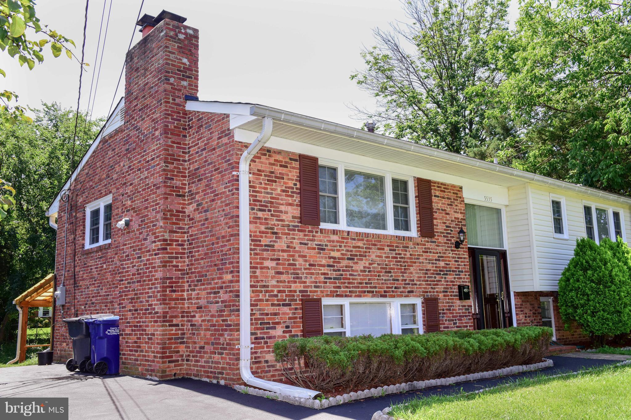DOWDEN TERRACE - Residential