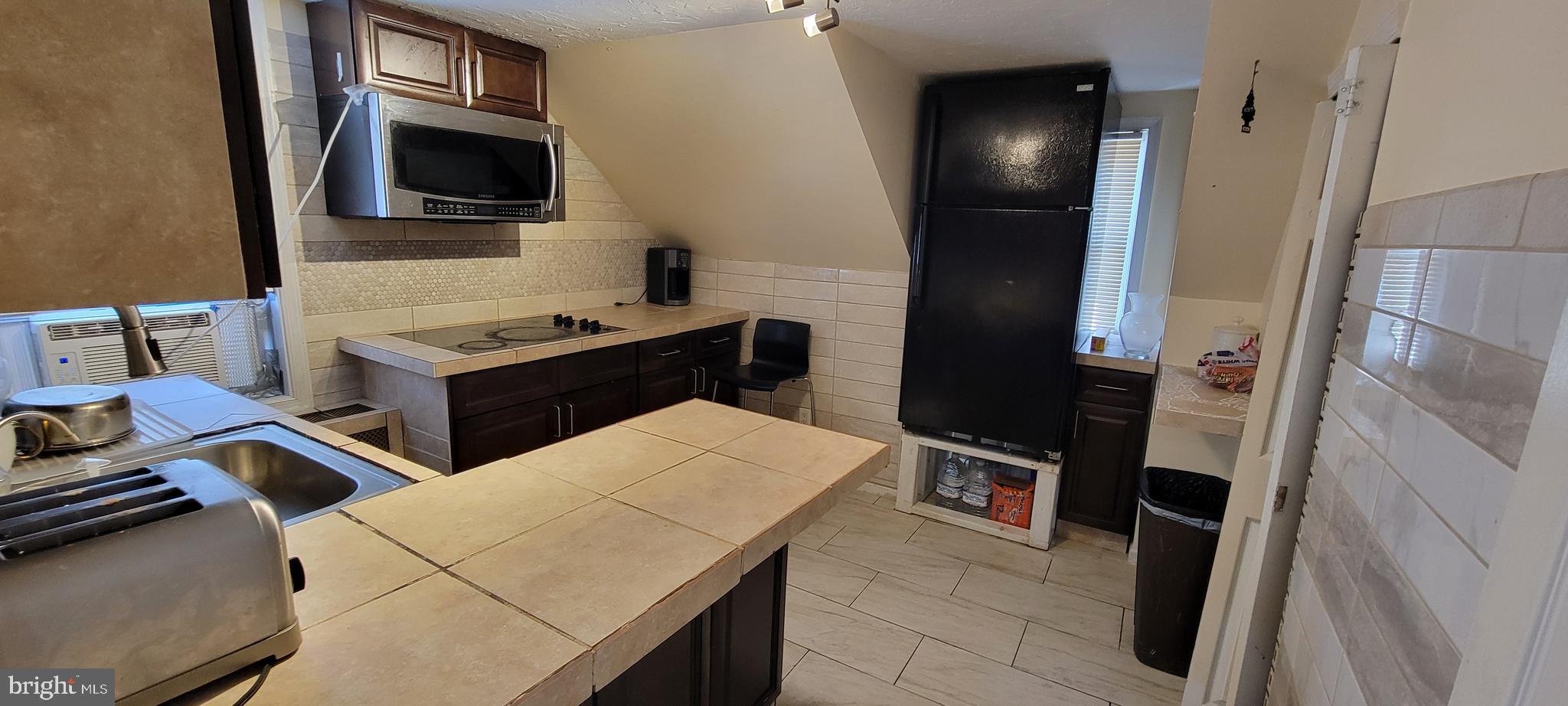 TREVOSE HGTS - Residential