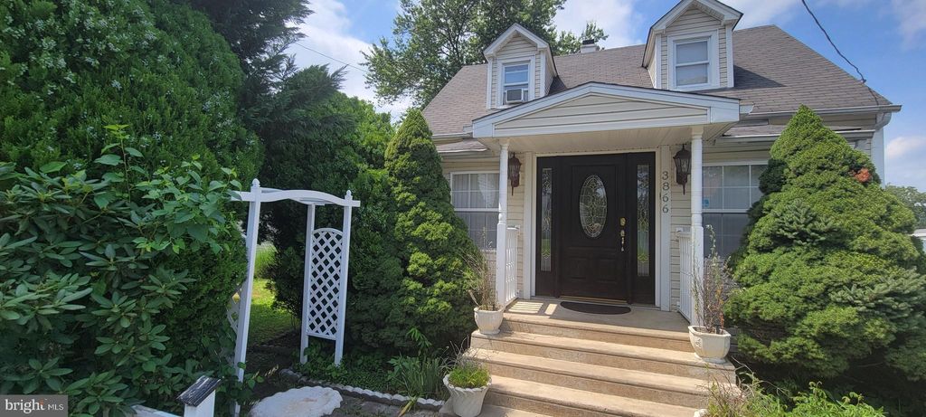 Photo of 3866 Spruce Ave, FEASTERVILLE TREVOSE, PA 19053 (MLS # PABU2089594)