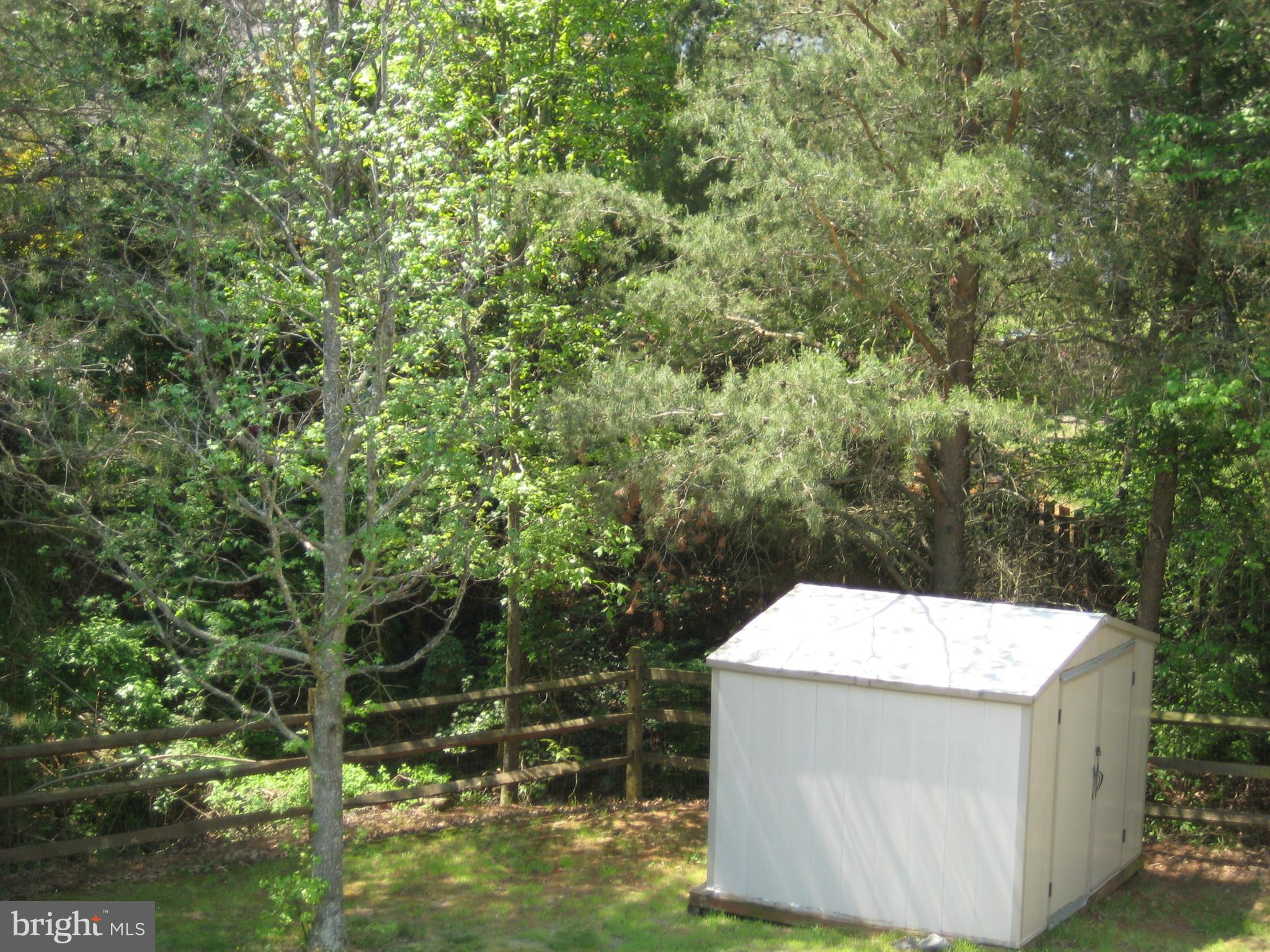 SWEETBRIAR WOODS - Residential