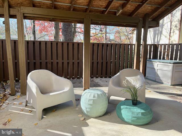 SANIBEL CLUSTER - Residential Lease