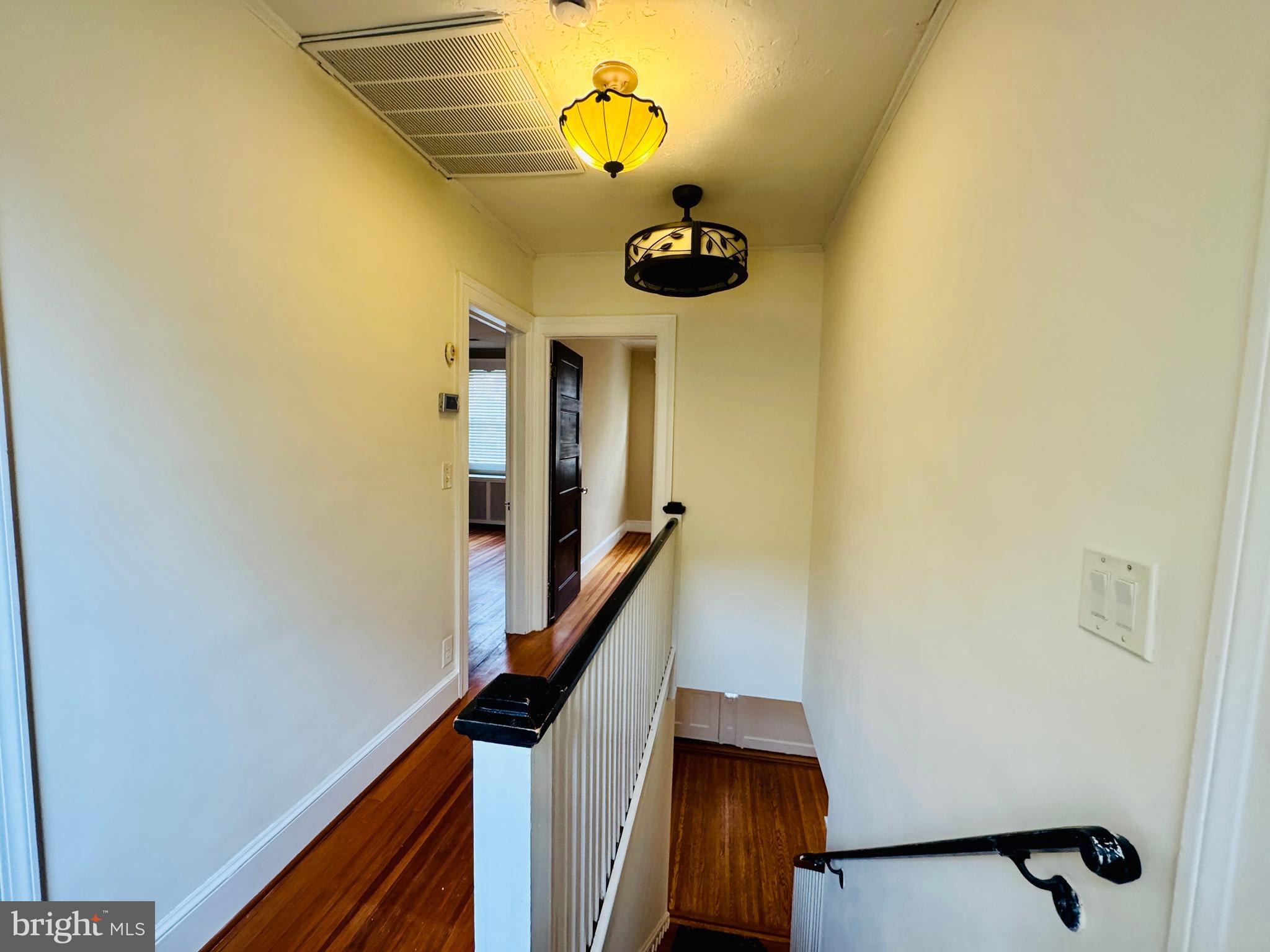 HADLEY SQUARE - Residential Lease