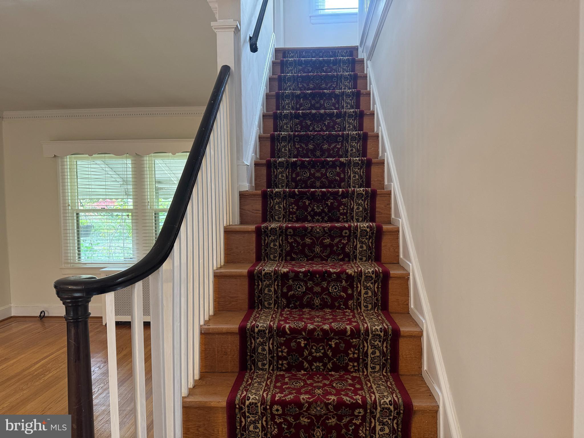 HADLEY SQUARE - Residential Lease