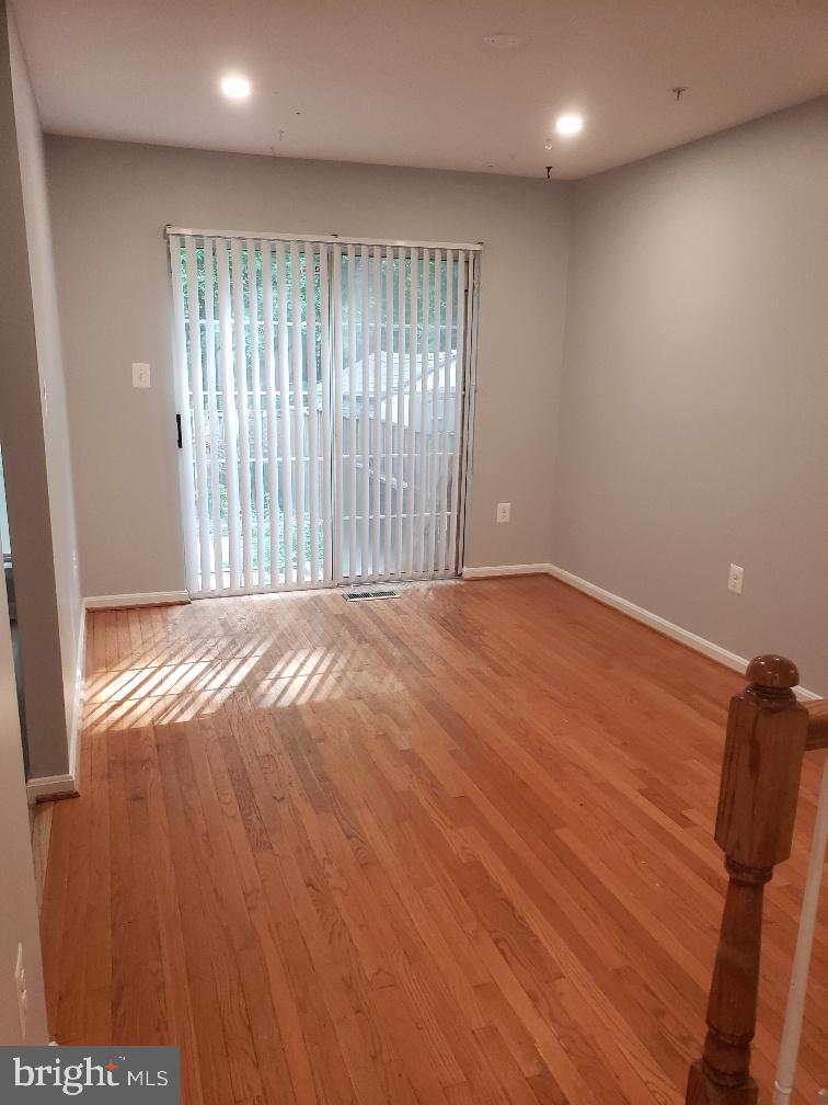 KINGSVIEW - Residential Lease