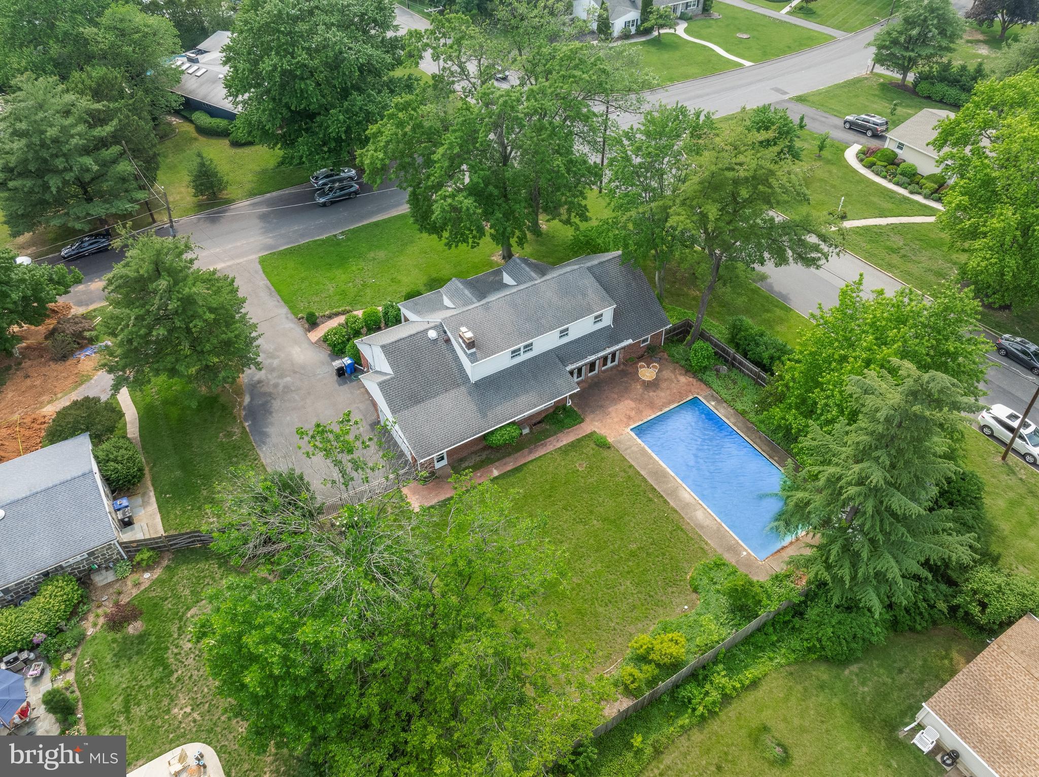 1101 CHERRY LANE