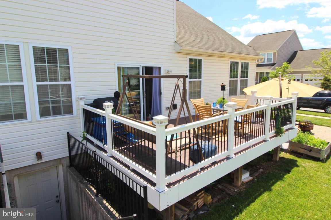 LAKES AT STANSBURY SHORE - Residential