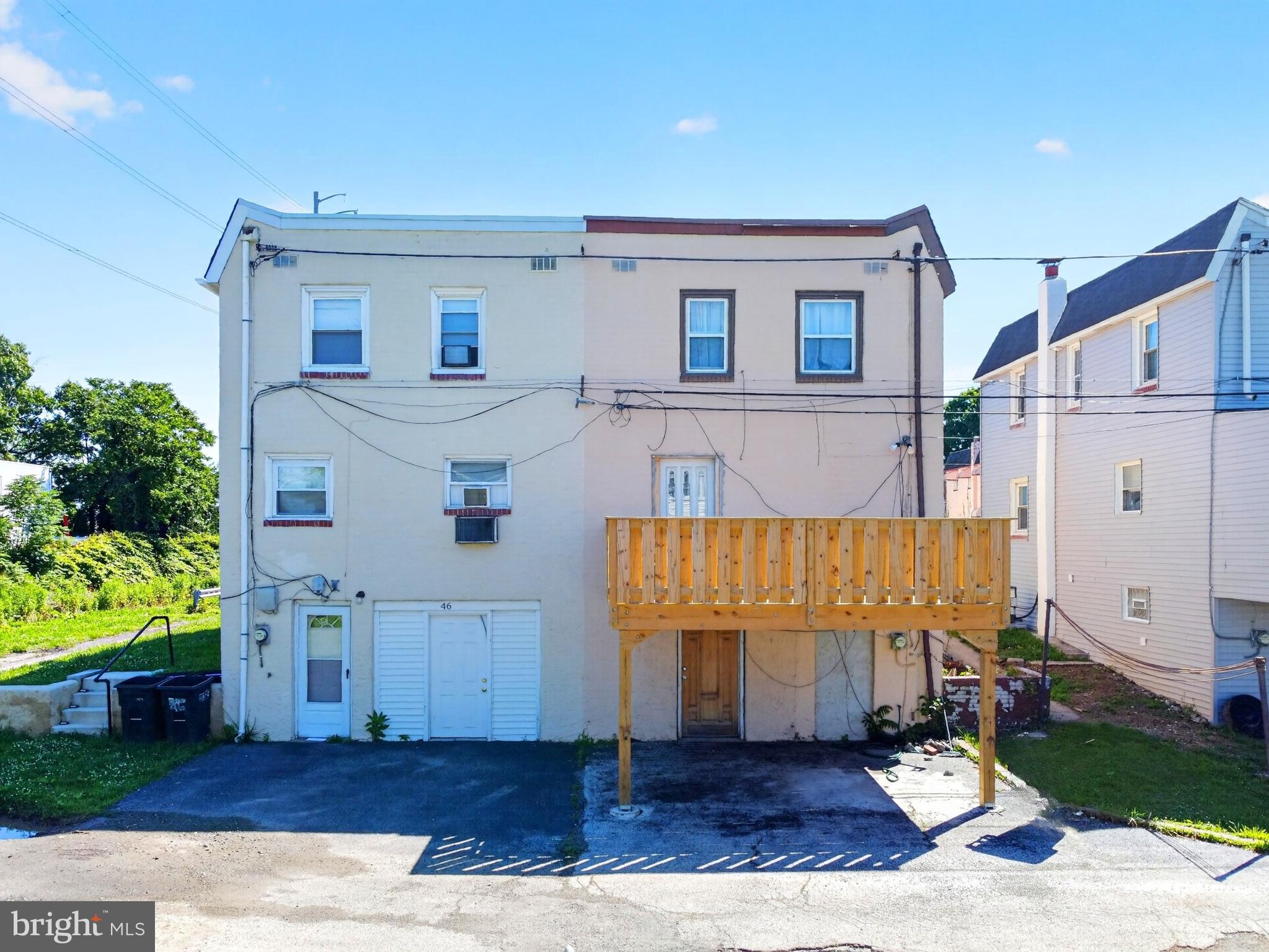 48 FOSTER AVENUE