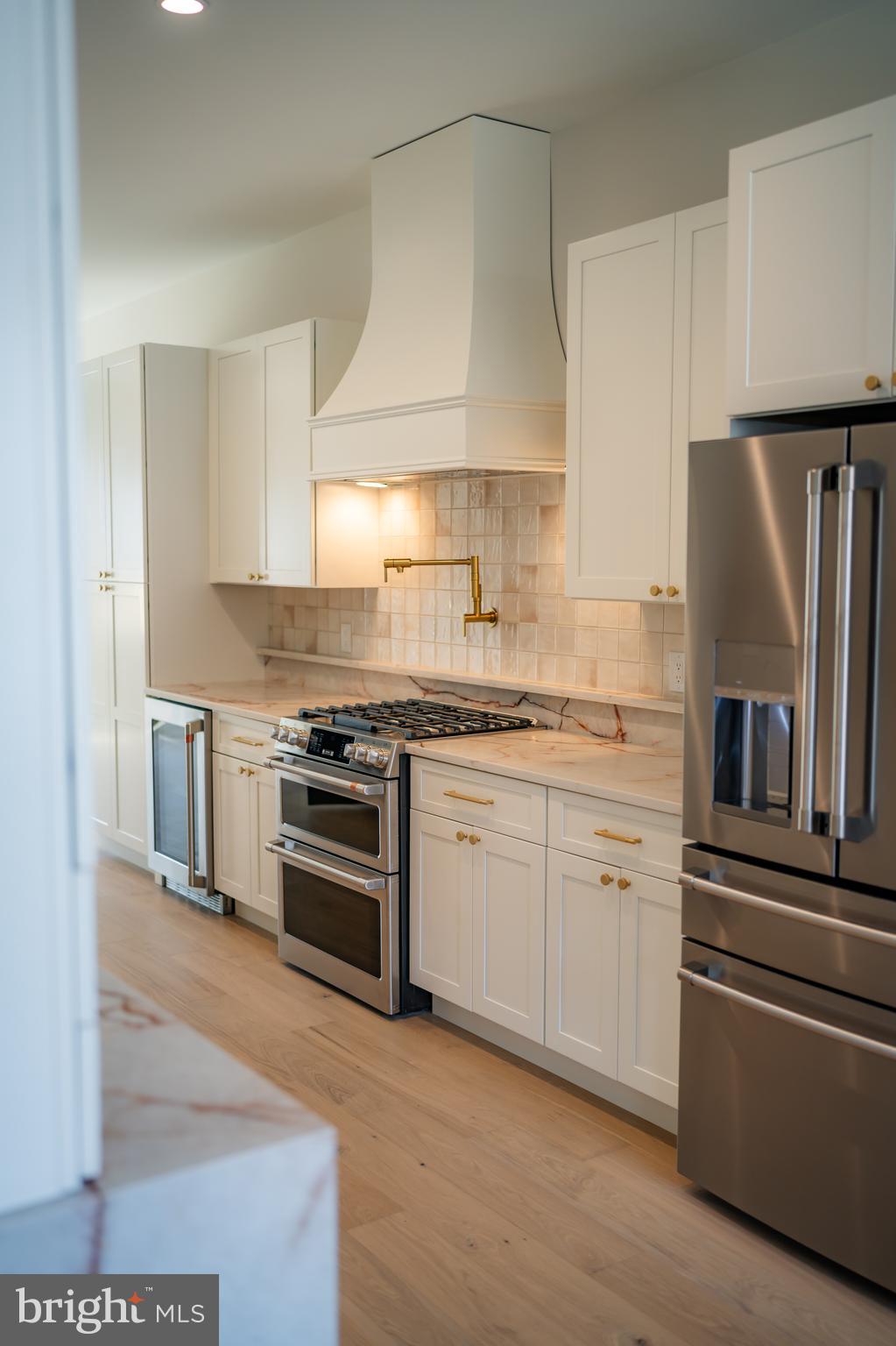 PASSYUNK SQUARE - Residential