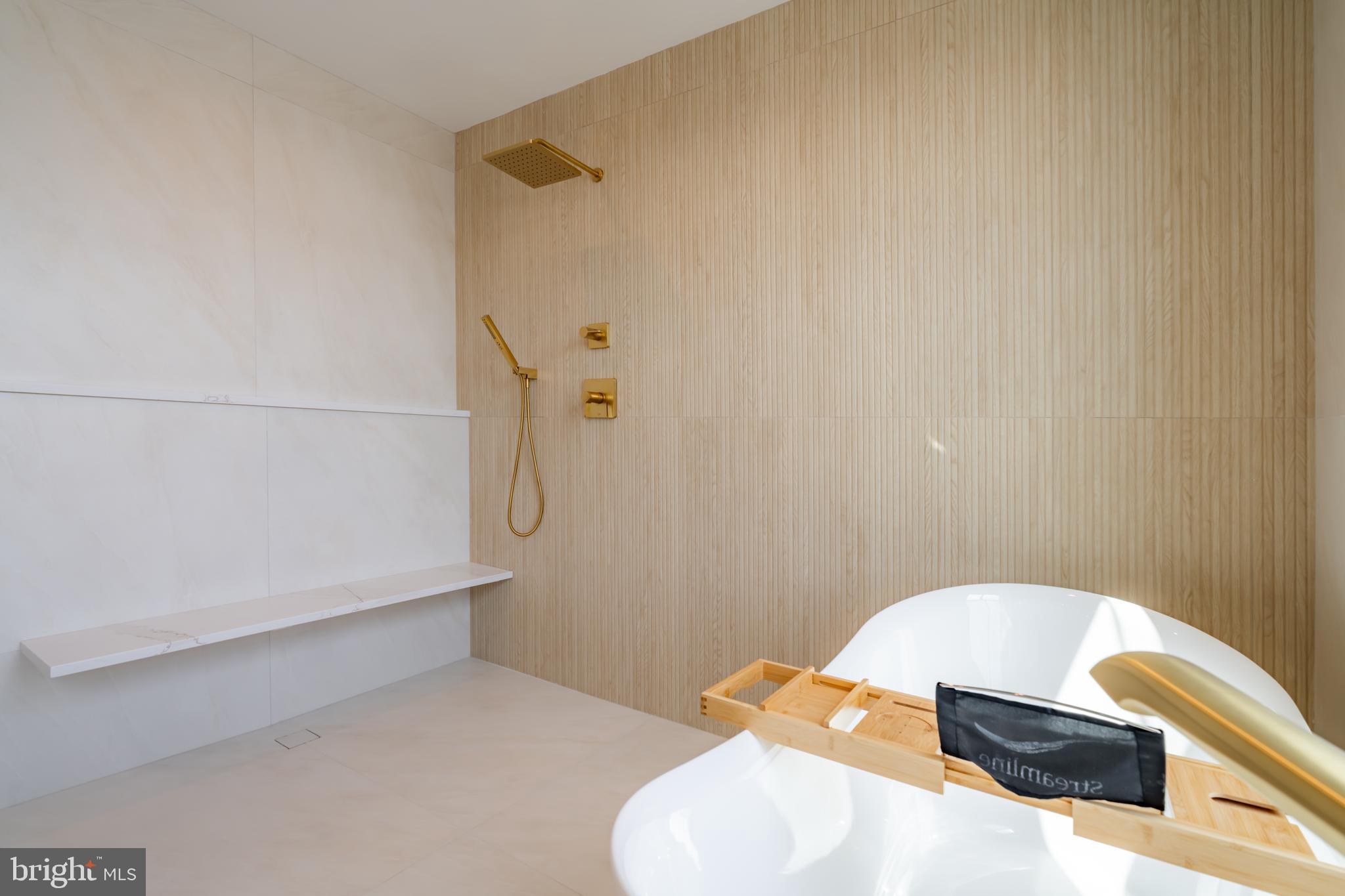 PASSYUNK SQUARE - Residential