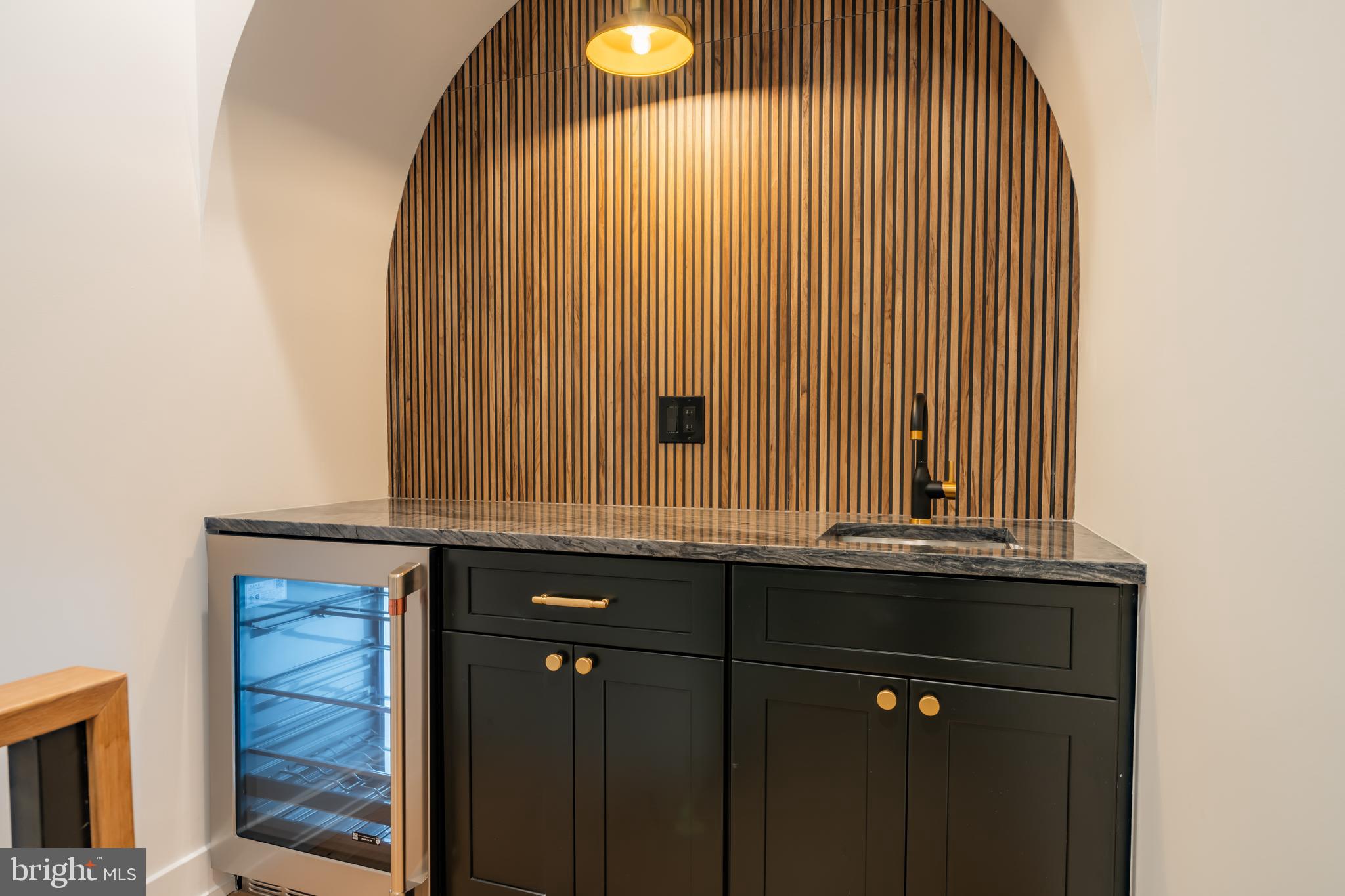 PASSYUNK SQUARE - Residential