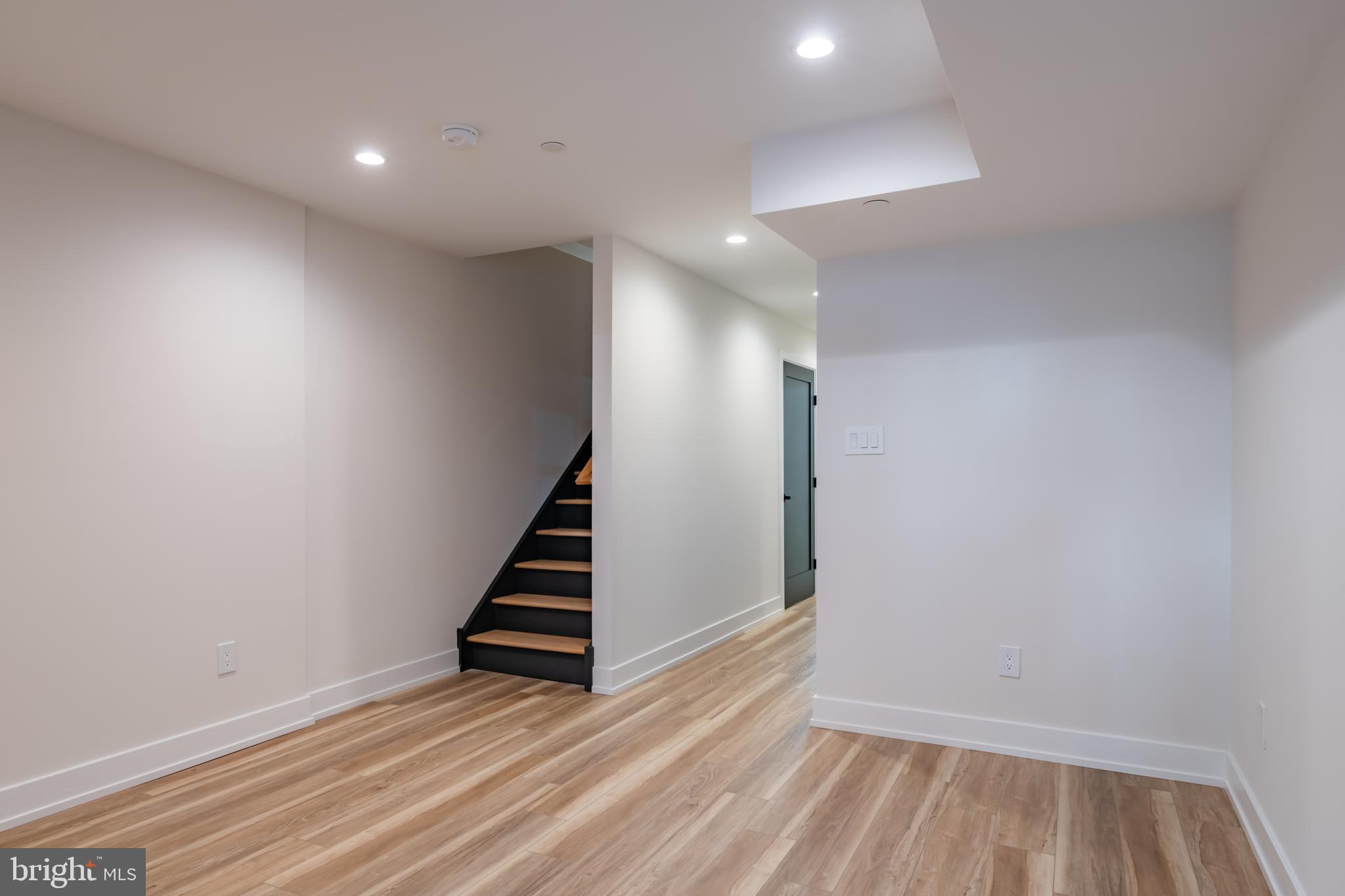 PASSYUNK SQUARE - Residential