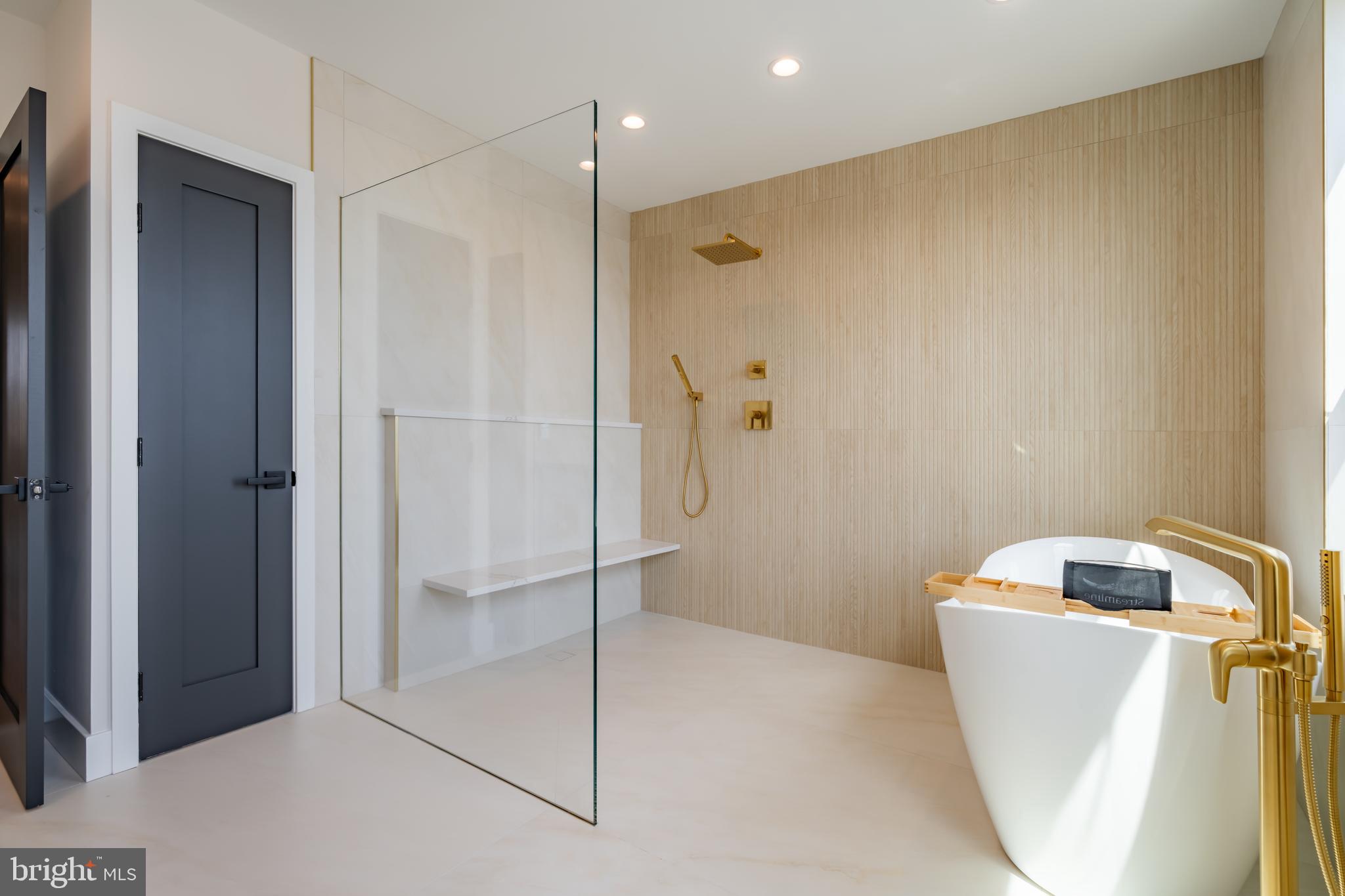 PASSYUNK SQUARE - Residential