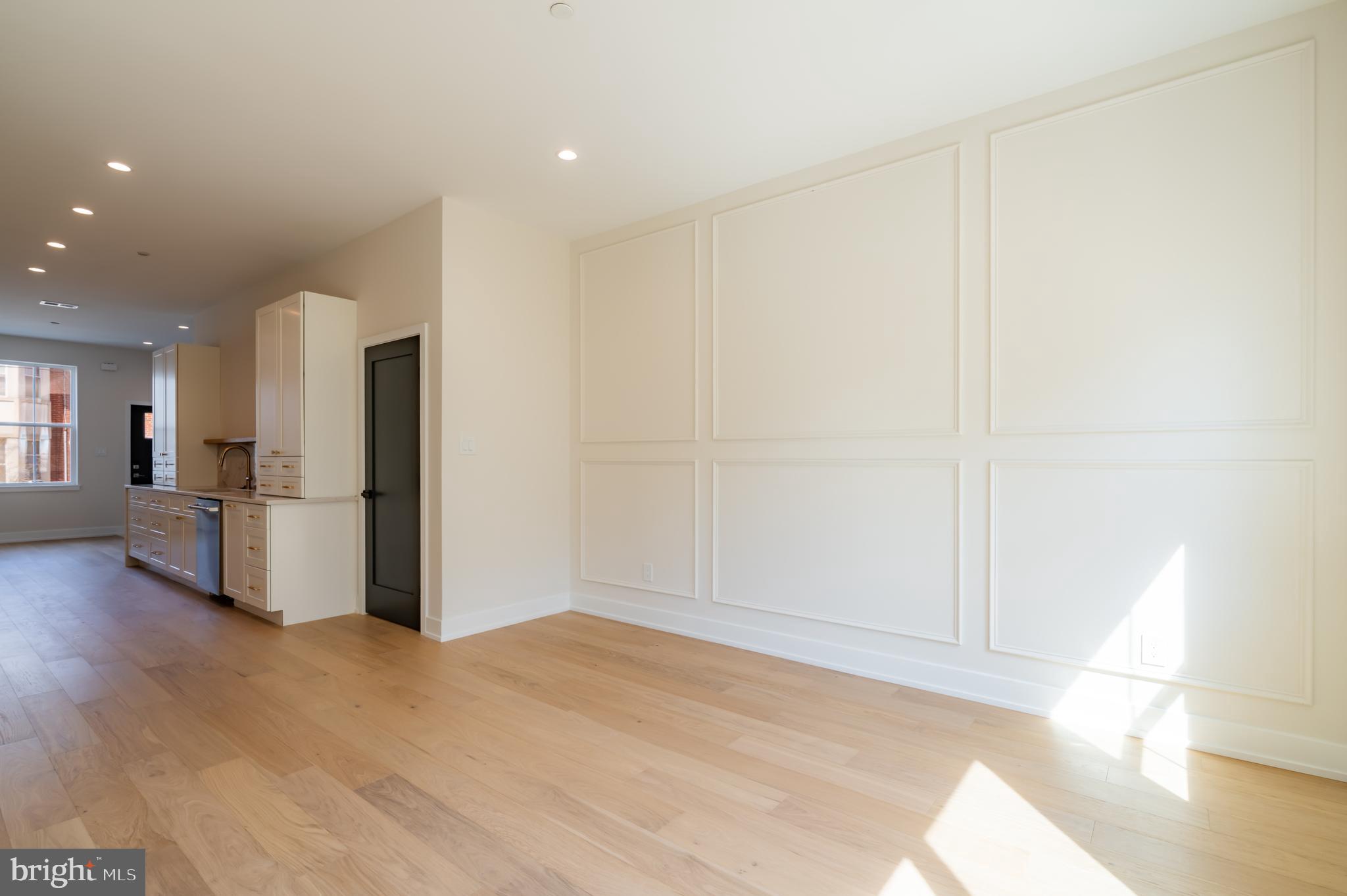 PASSYUNK SQUARE - Residential