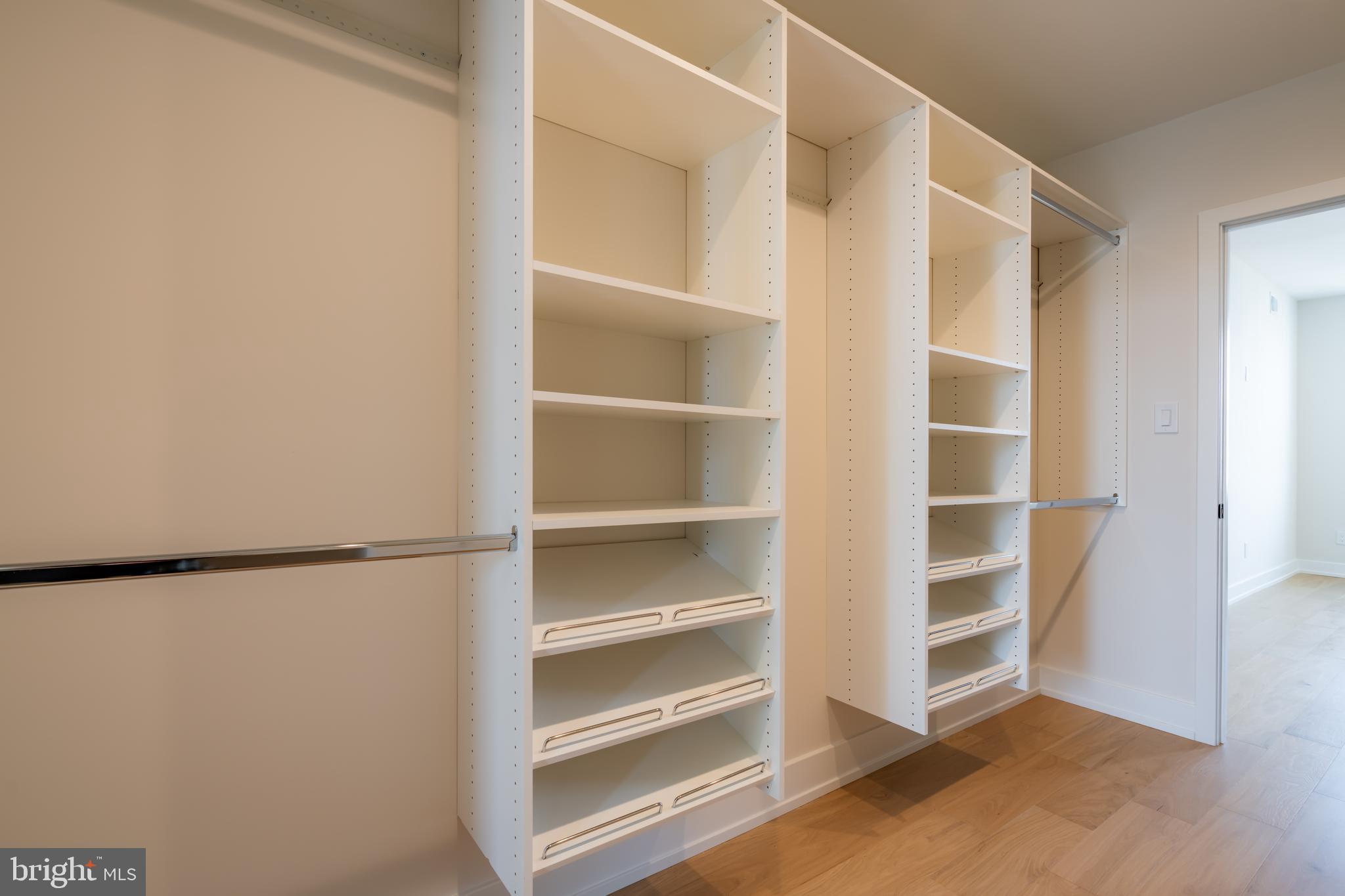 PASSYUNK SQUARE - Residential